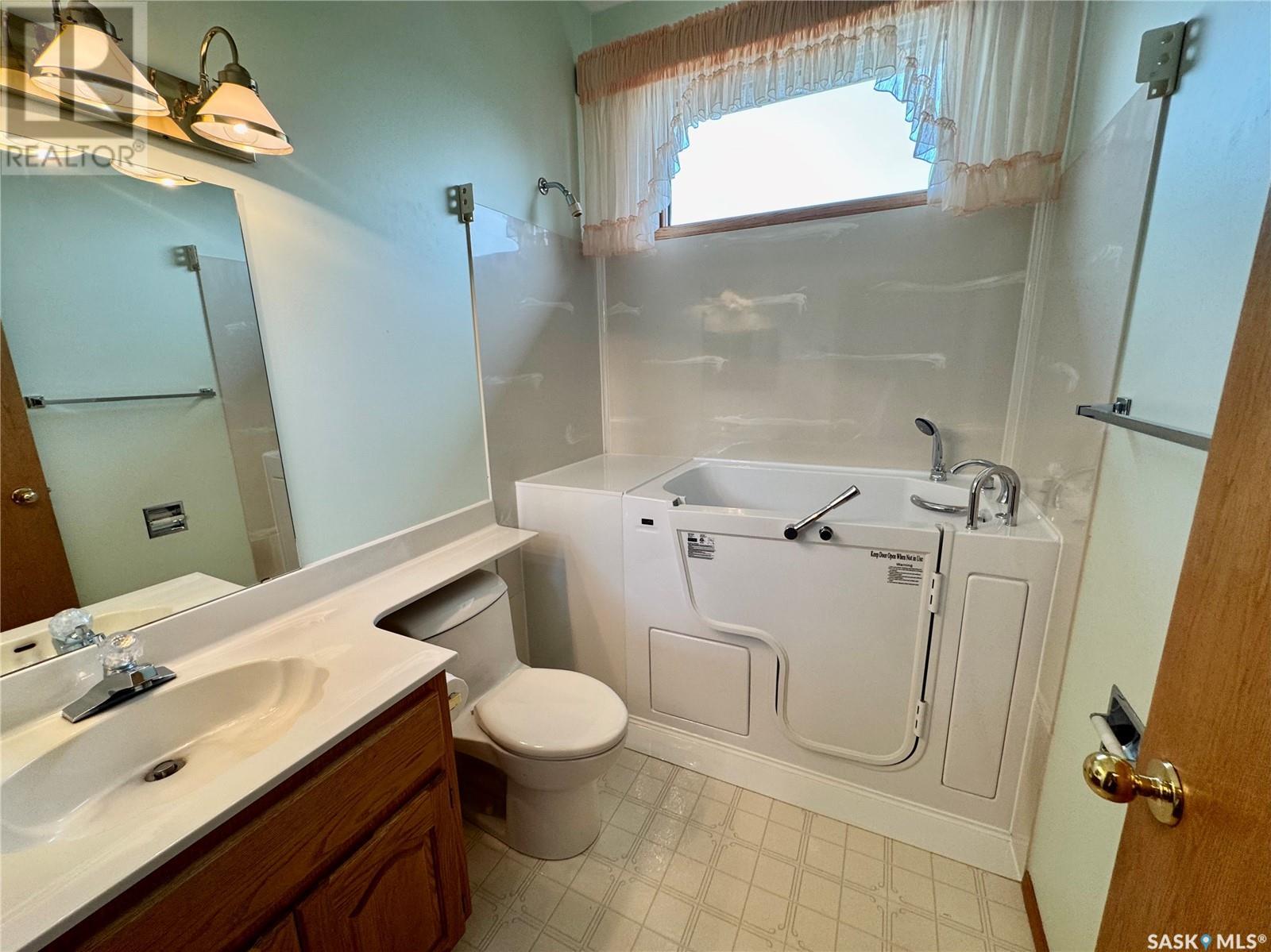 591 10th Avenue W, Melville, Saskatchewan  S0A 2P0 - Photo 21 - SK007871