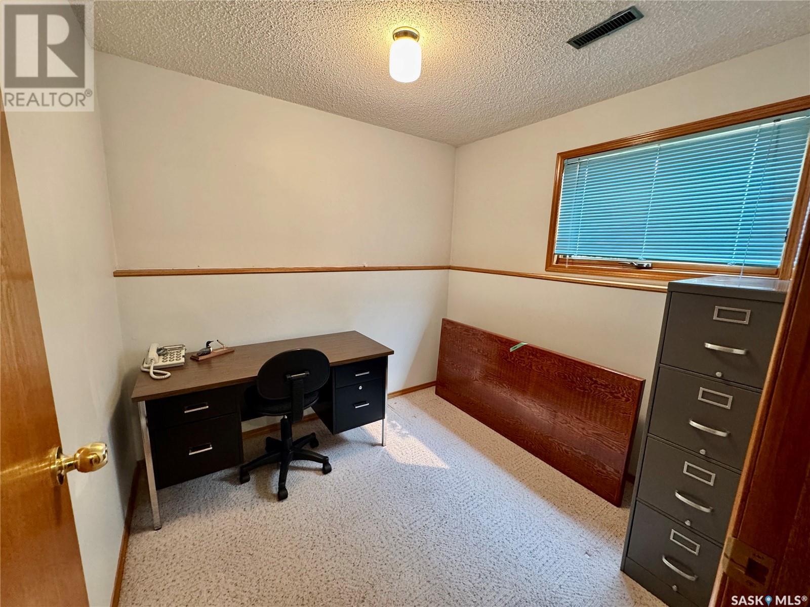 591 10th Avenue W, Melville, Saskatchewan  S0A 2P0 - Photo 31 - SK007871