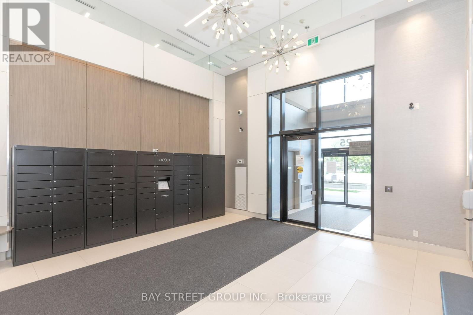 201 - 25 Water Walk Drive, Markham, Ontario  L6G 0G3 - Photo 22 - N12187987