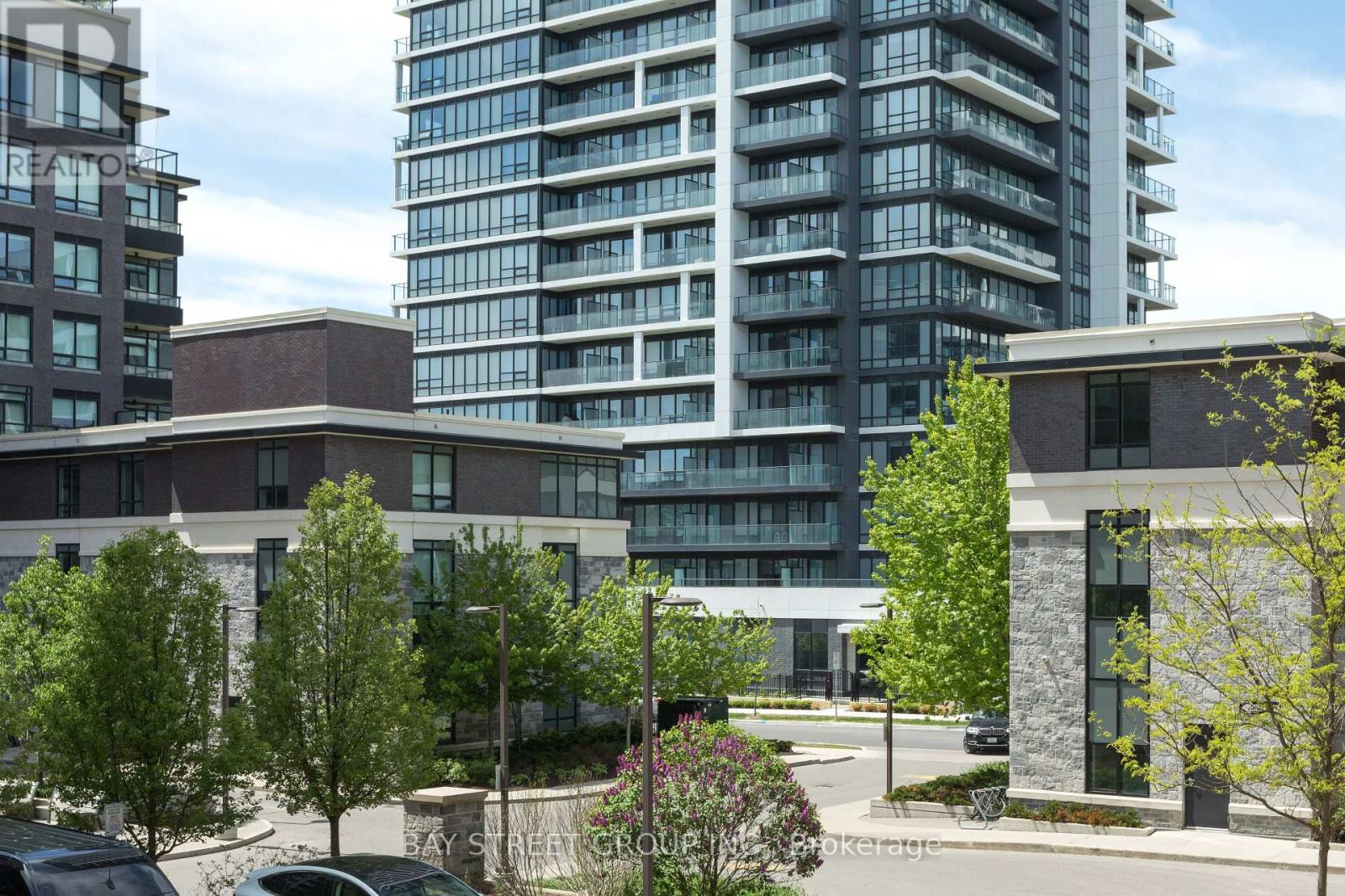 201 - 25 Water Walk Drive, Markham, Ontario  L6G 0G3 - Photo 23 - N12187987