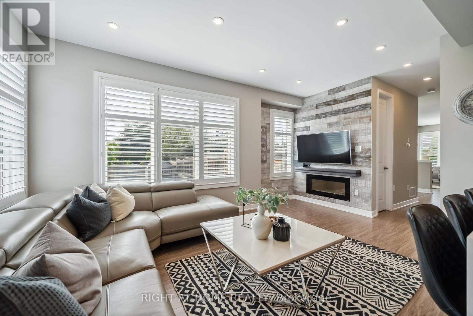 95 Barrister Avenue, Whitby, Ontario  L1R 0N3 - Photo 9 - E12188011