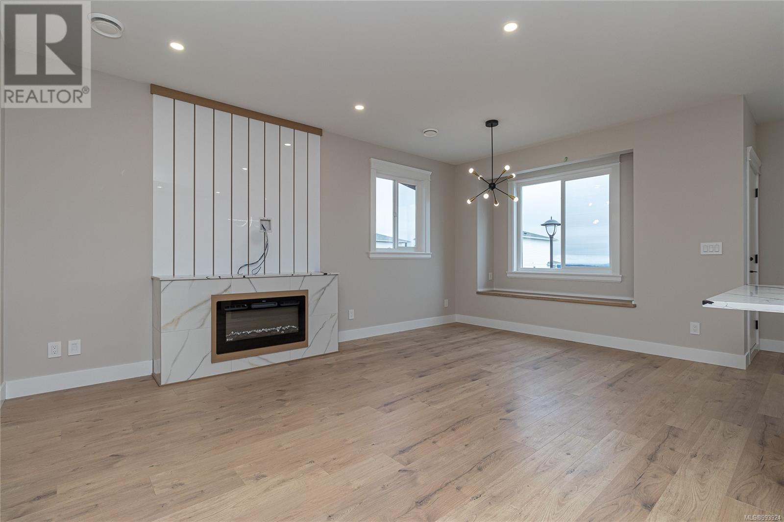 Property at 1387 Sandstone Lane image 3