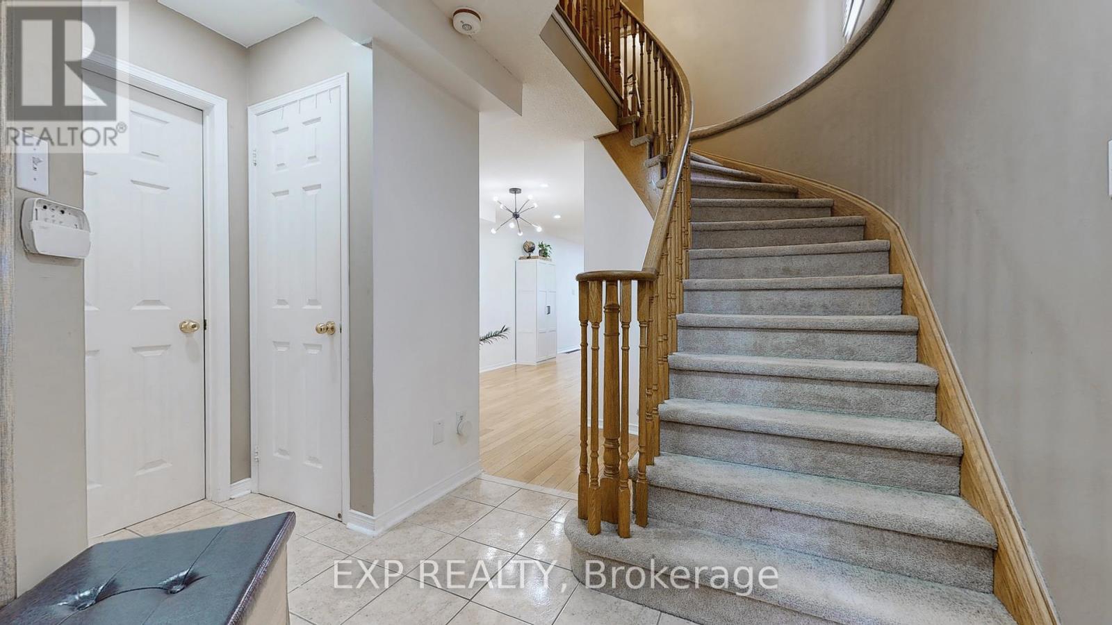 Upper - 1121 Foxglove Place, Mississauga (East Credit), Ontario  L5V 2N4 - Photo 6 - W12187980