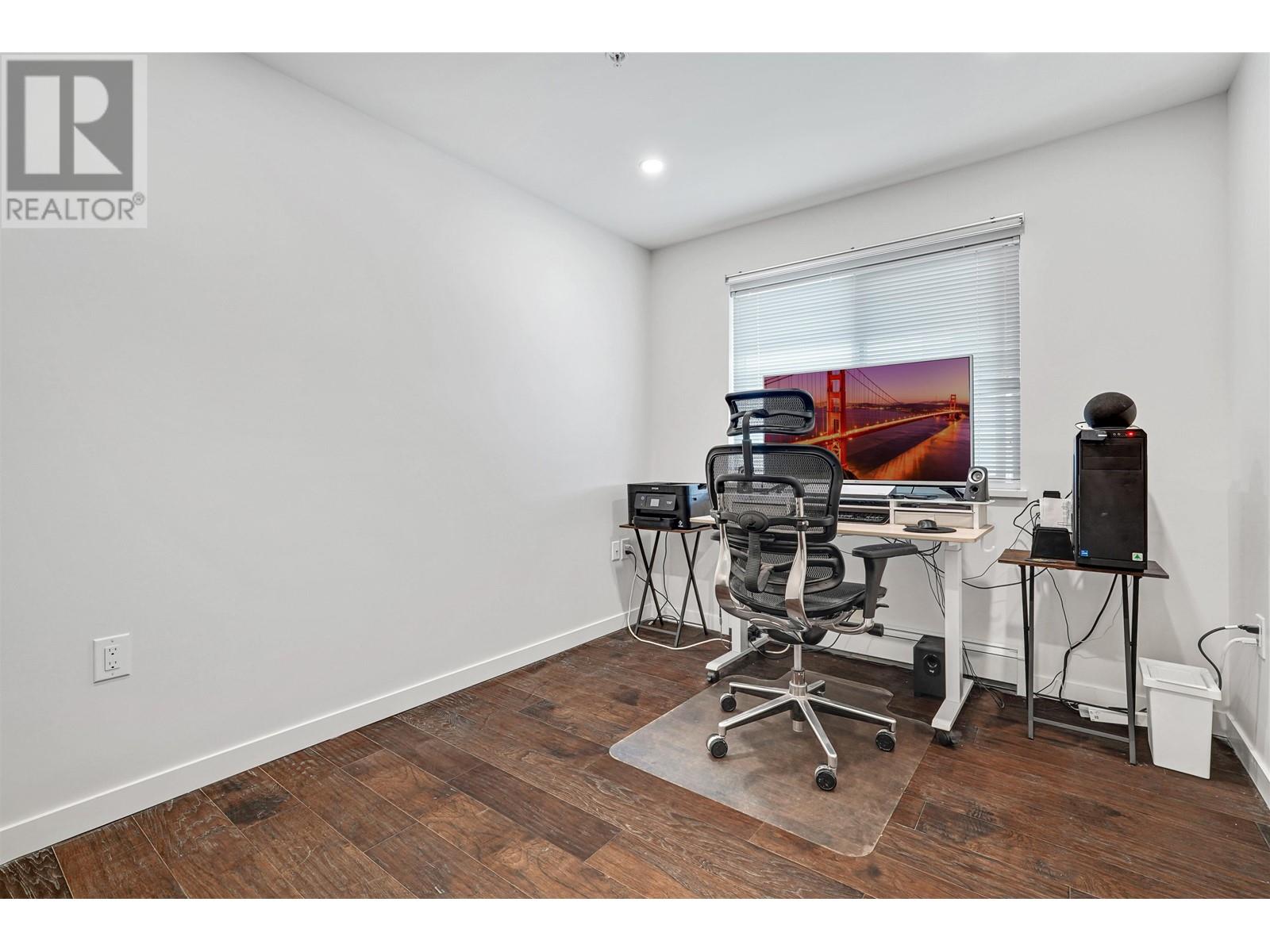 302 357 E 2nd Street, North Vancouver, British Columbia  V7L 1C6 - Photo 16 - R3008528