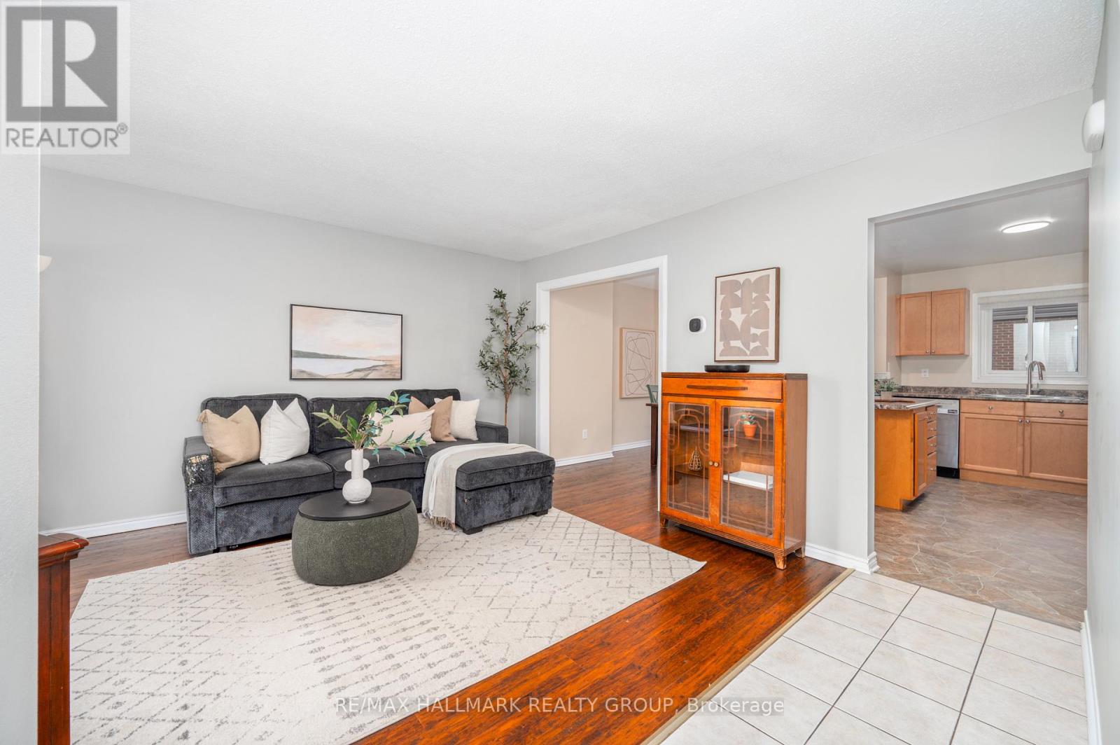 Property at 1 - 3150 FENMORE STREET image 3