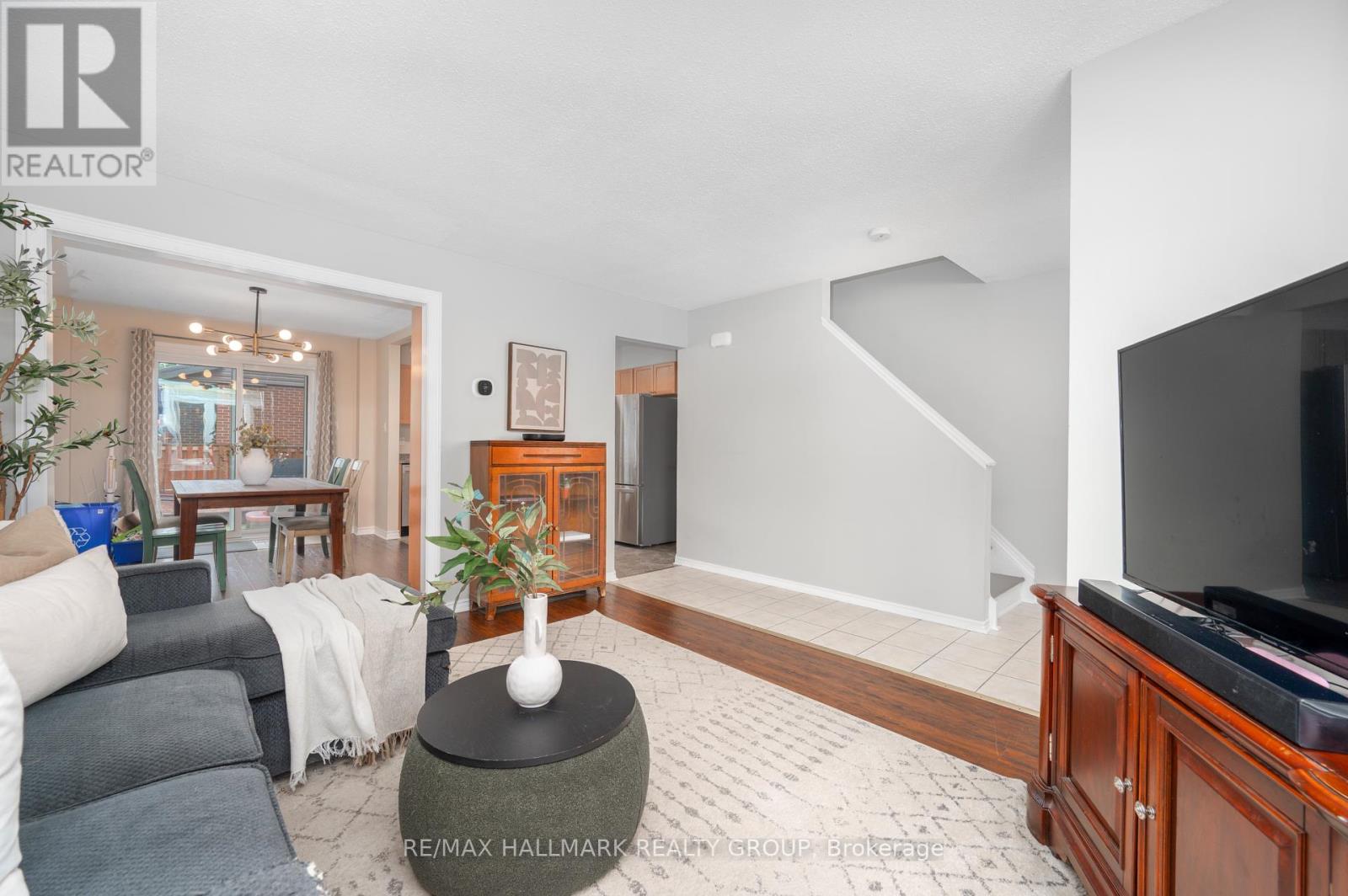 Property at 1 - 3150 FENMORE STREET image 5
