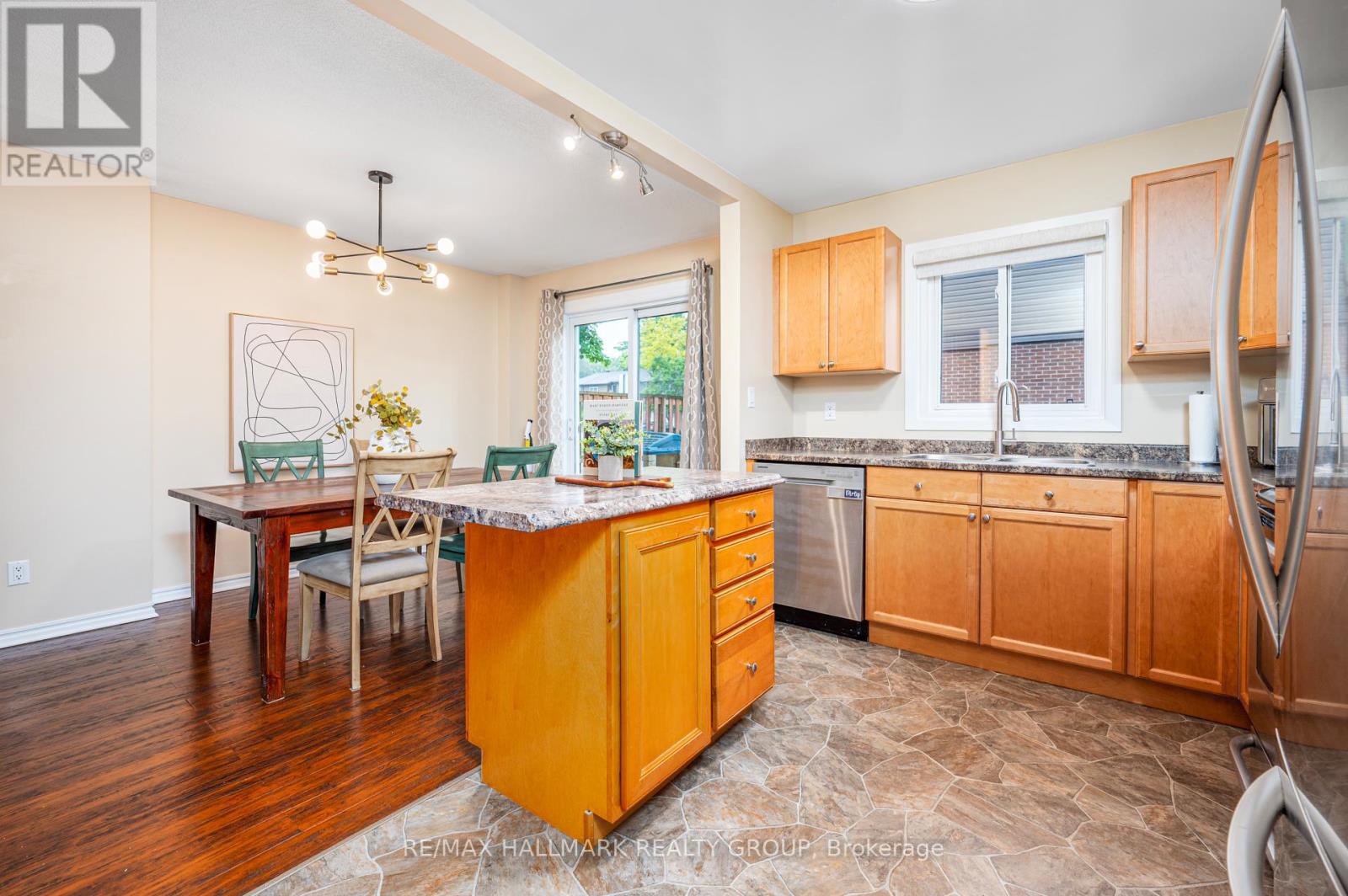 1 - 3150 Fenmore Street, Ottawa, Ontario  K1T 1S5 - Photo 6 - X12187992