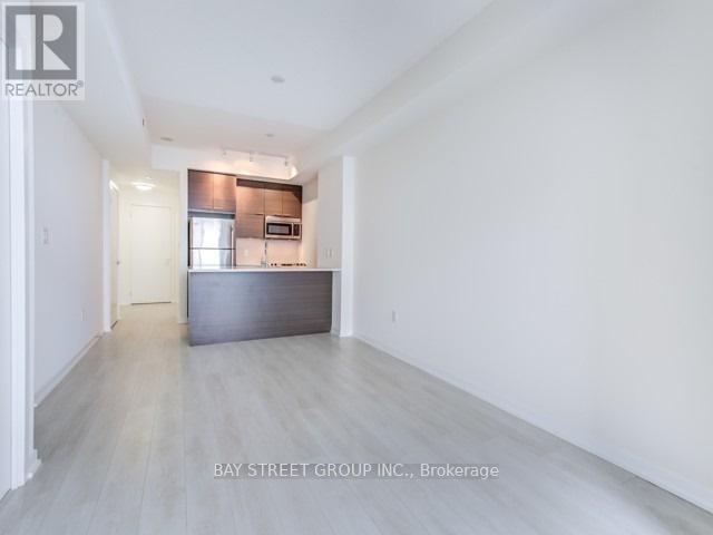 2001 - 66 Forest Manor Road, Toronto, Ontario  M2J 0B7 - Photo 10 - C12187997