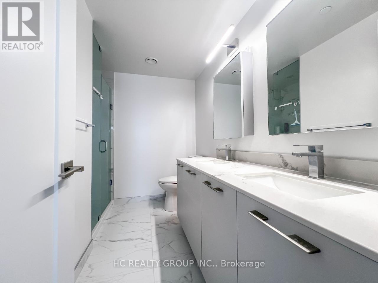 2710 - 8 Water Walk Drive, Markham, Ontario  L3R 6L4 - Photo 4 - N12187988