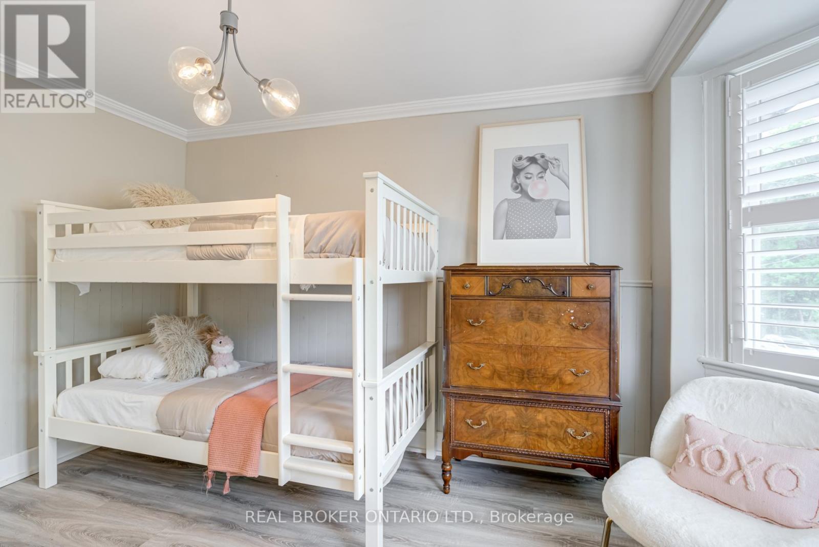 39 East Bend Avenue S, Hamilton, Ontario  L8M 3E4 - Photo 15 - X12188007