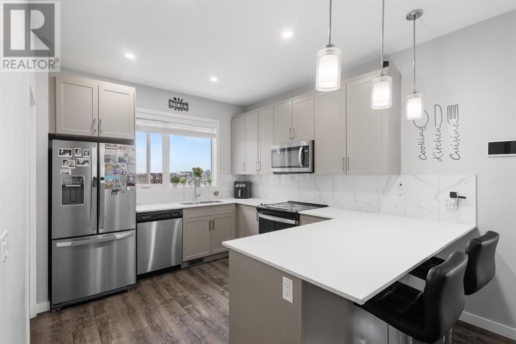 348 210 Avenue Sw, Calgary, Alberta  T2X 4A5 - Photo 3 - A2216069