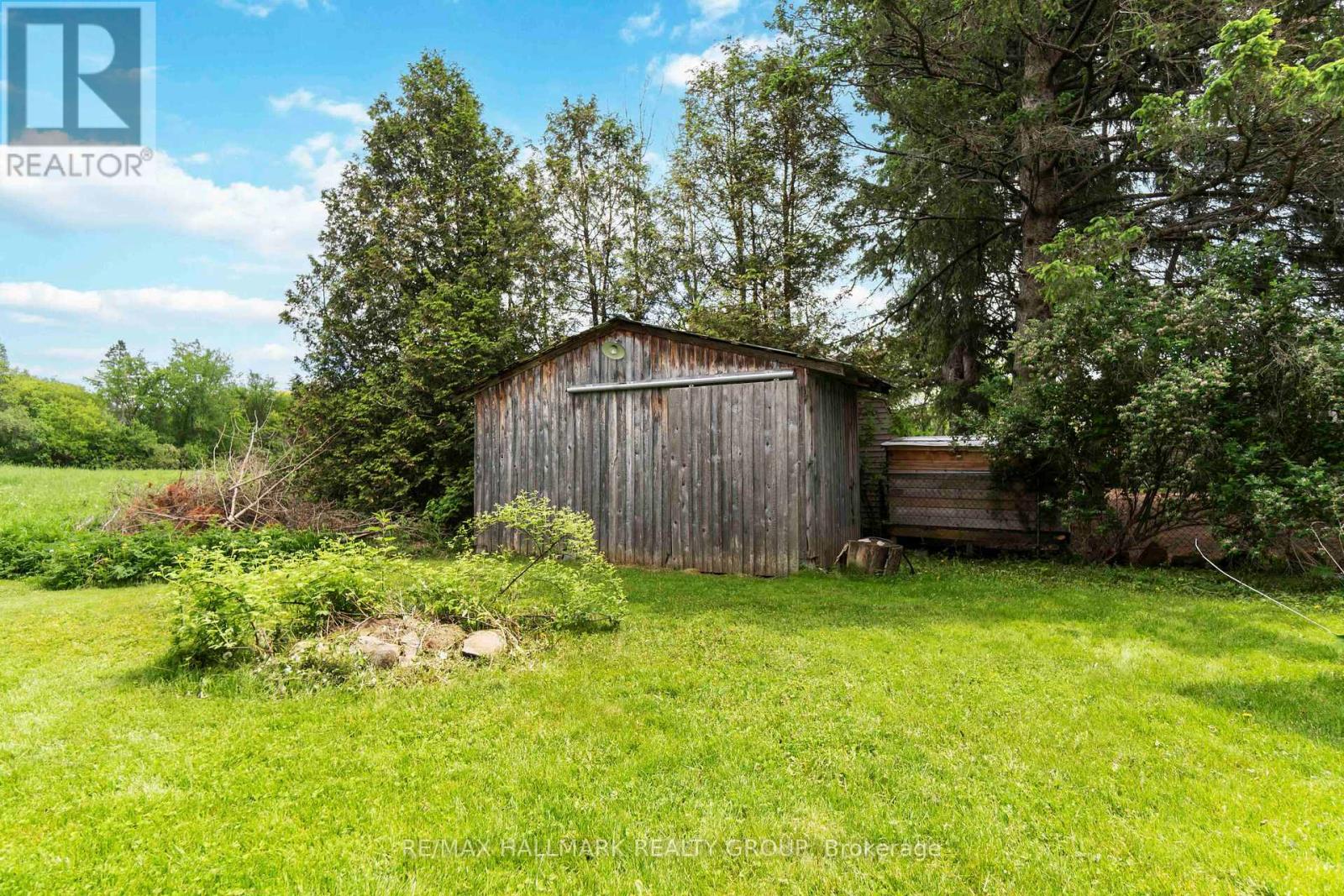 689 Front Road W, Champlain, Ontario  K0B 1K0 - Photo 28 - X12188021