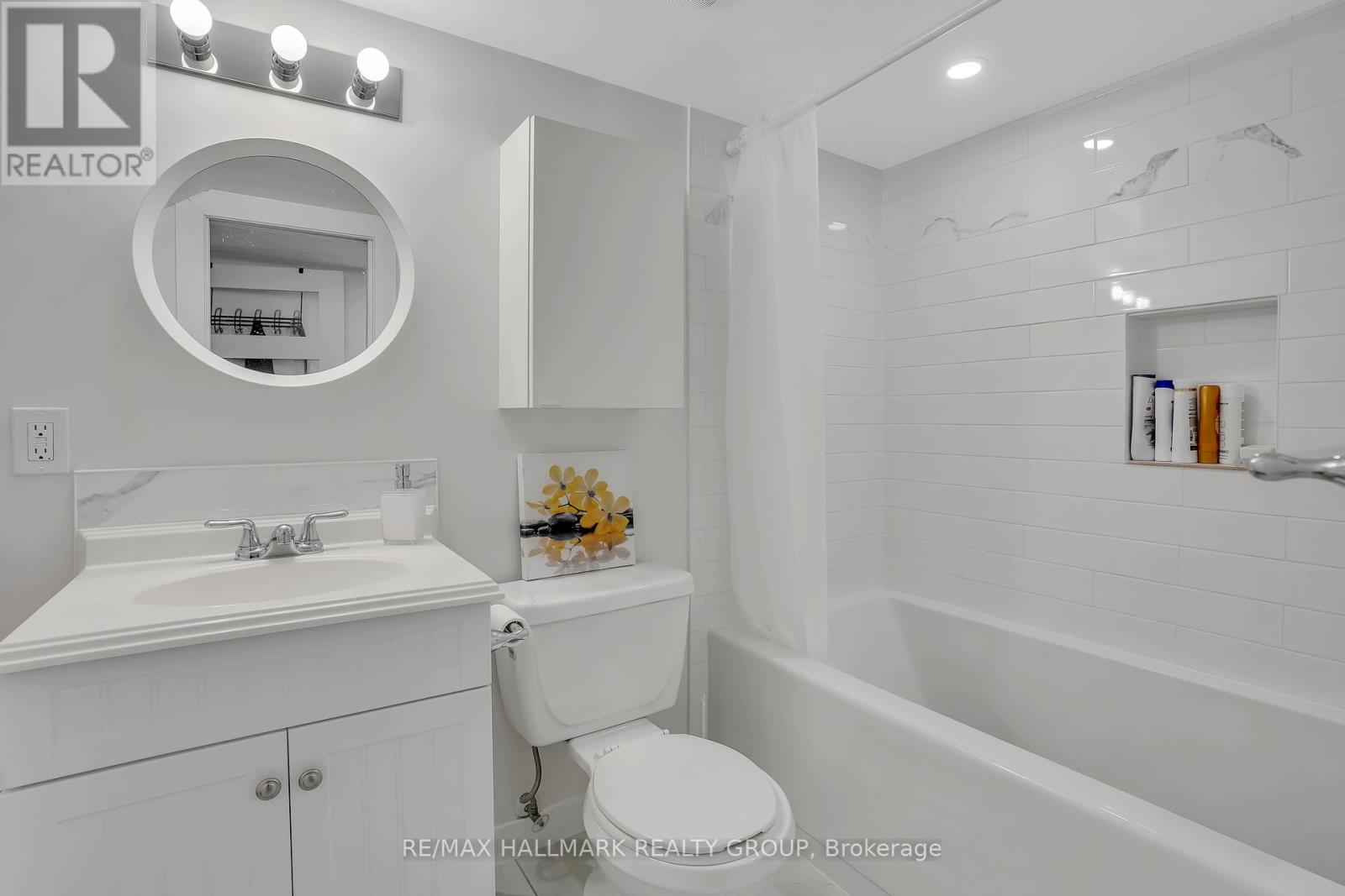 2518 Thorson Avenue, Ottawa, Ontario  K2C 1M5 - Photo 25 - X12188024