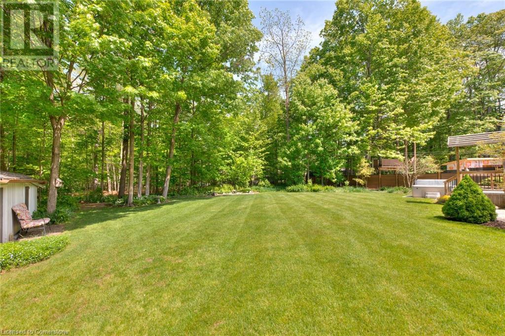 Property at 19 SANDPIPER Court image 2