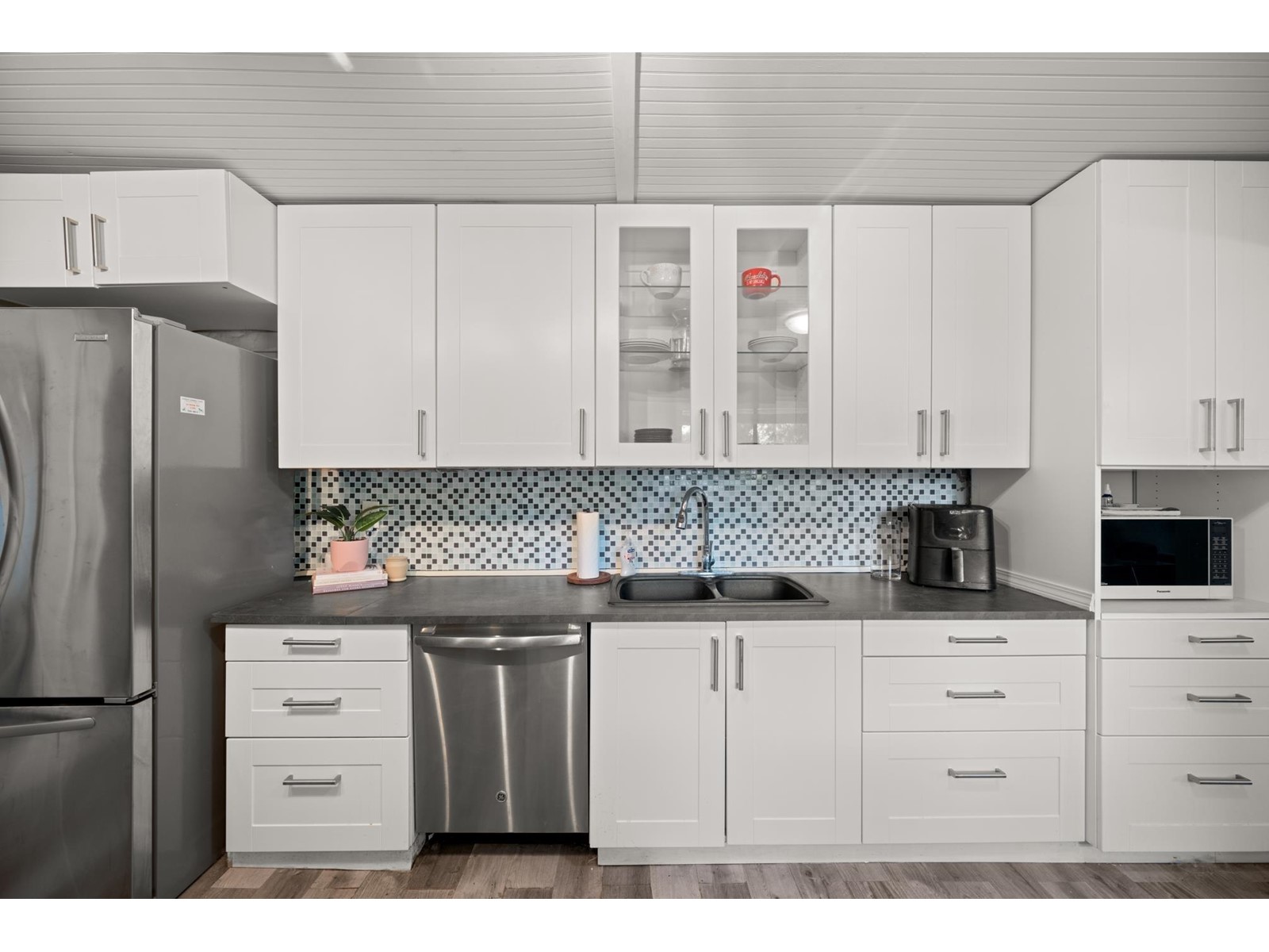 19447 61 Avenue, Surrey, British Columbia  V3S 7L3 - Photo 6 - R3009578