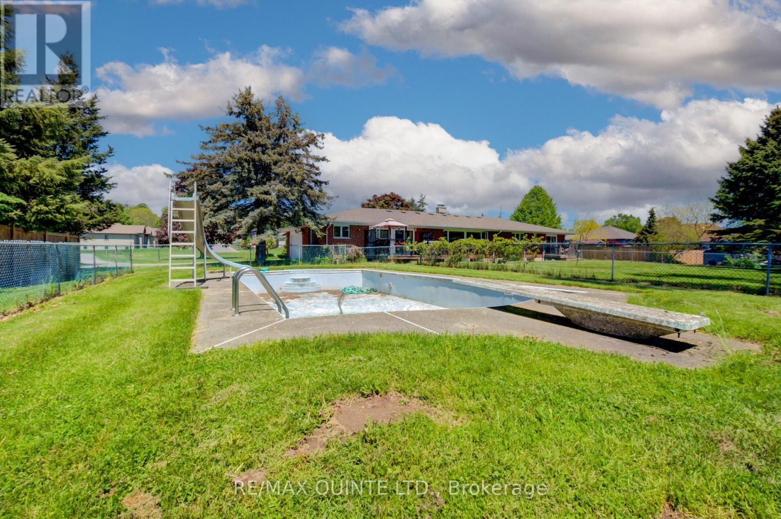 25 Singleton Street, Brighton, Ontario  K0K 1H0 - Photo 32 - X12188065