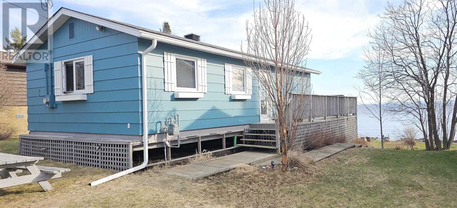 700 East Green Bay Rd, Mcgregor/shuniah, Ontario  P7A 0H5 - Photo 1 - TB251156
