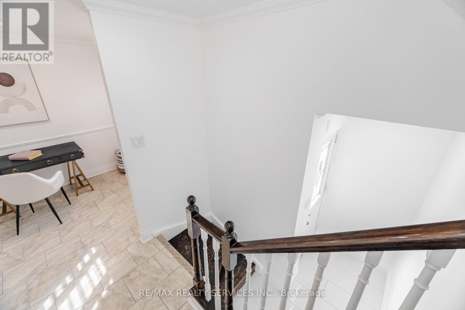 145 - 2170 Bromsgrove Road, Mississauga, Ontario  L5J 4J2 - Photo 4 - W12188031