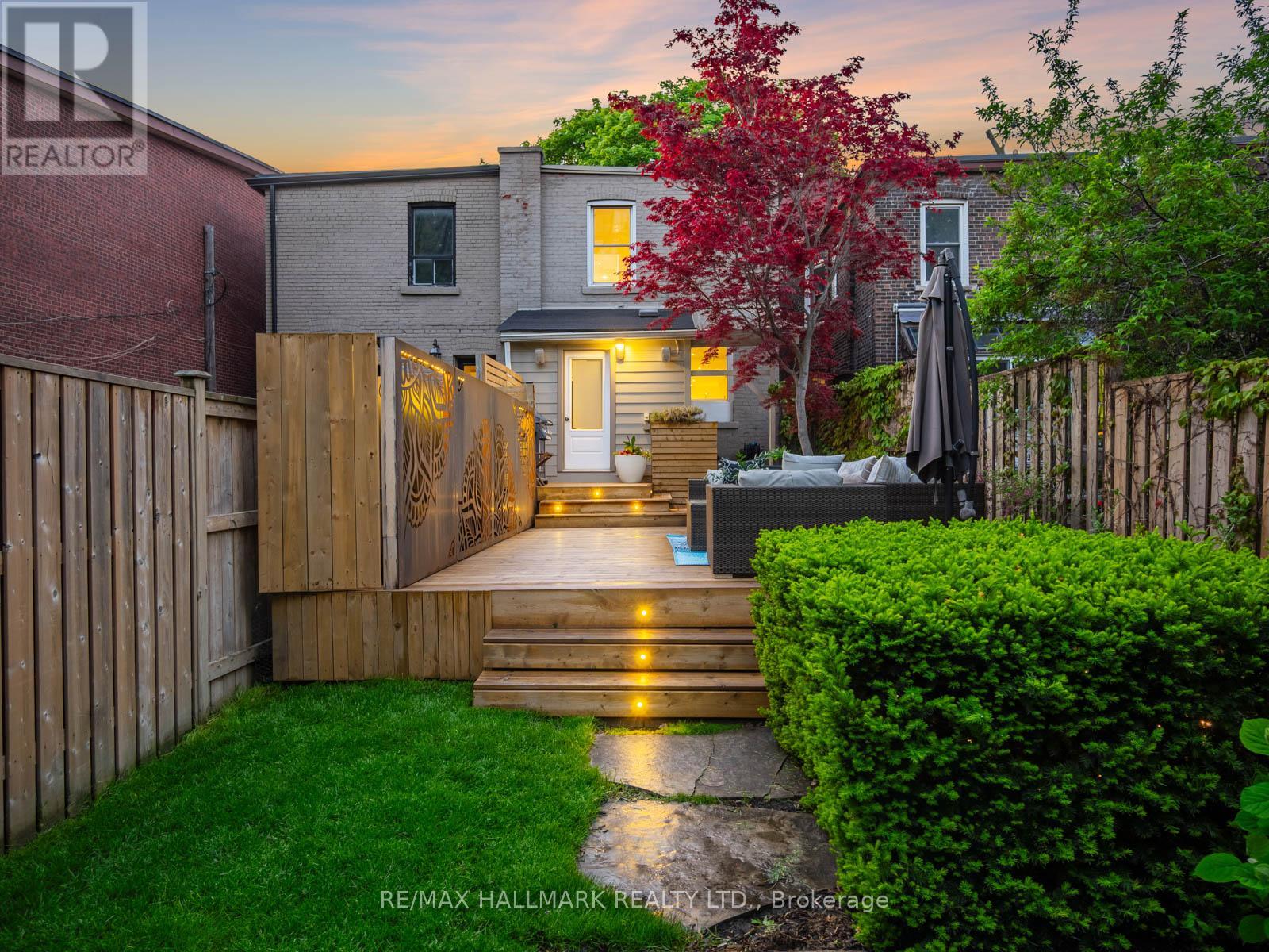 3 Badgerow Avenue, Toronto, Ontario  M4M 1T9 - Photo 48 - E12178260