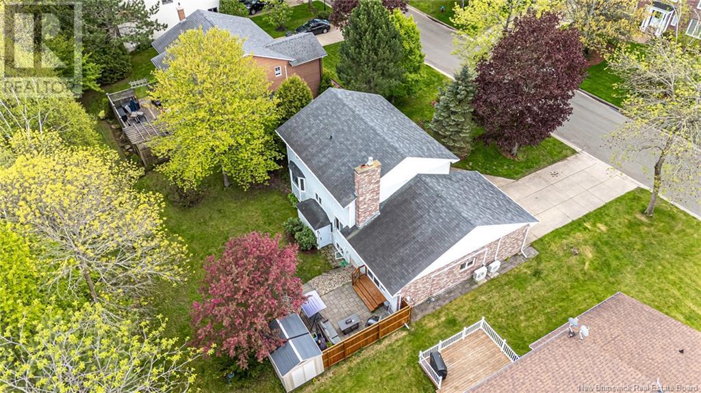 Property at 15 Ridgewell Place image 4
