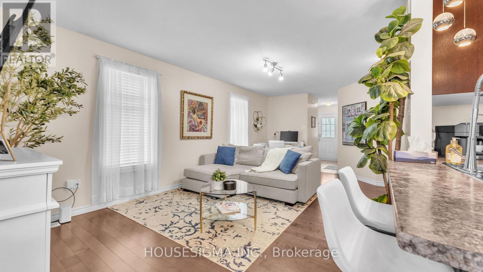 939 Silverfox Crescent, London North, Ontario  N6G 5B6 - Photo 7 - X12188058