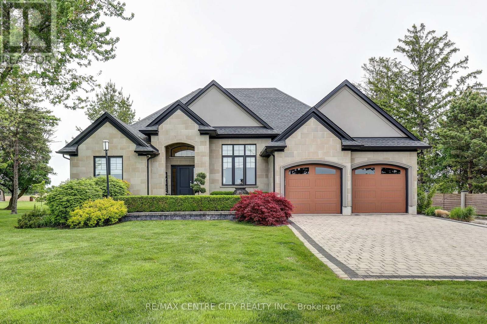 11630 Imperial Road Highway, Malahide, Ontario  N5H 2R3 - Photo 3 - X12188079