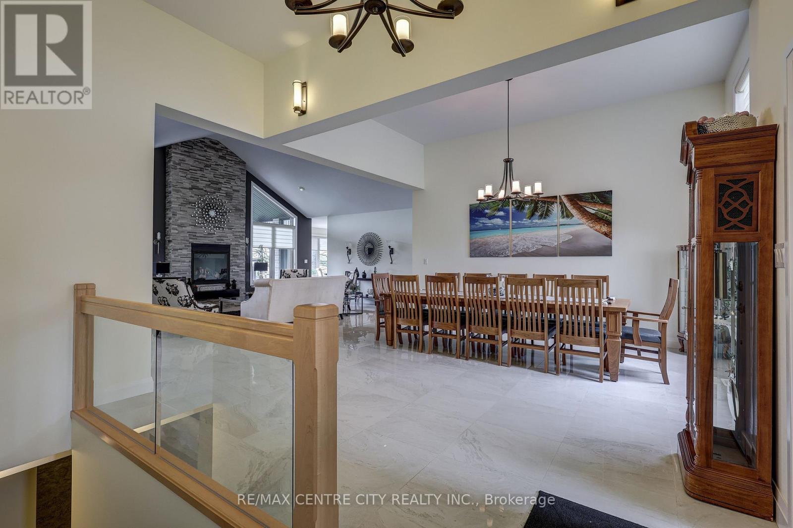11630 Imperial Road Highway, Malahide, Ontario  N5H 2R3 - Photo 9 - X12188079