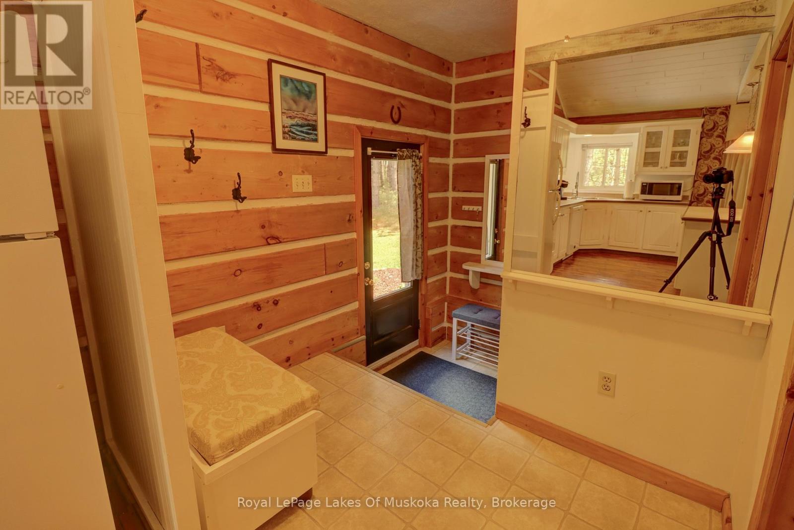226 Owl Lake Road, Armour, Ontario  P0A 1L0 - Photo 6 - X12188122