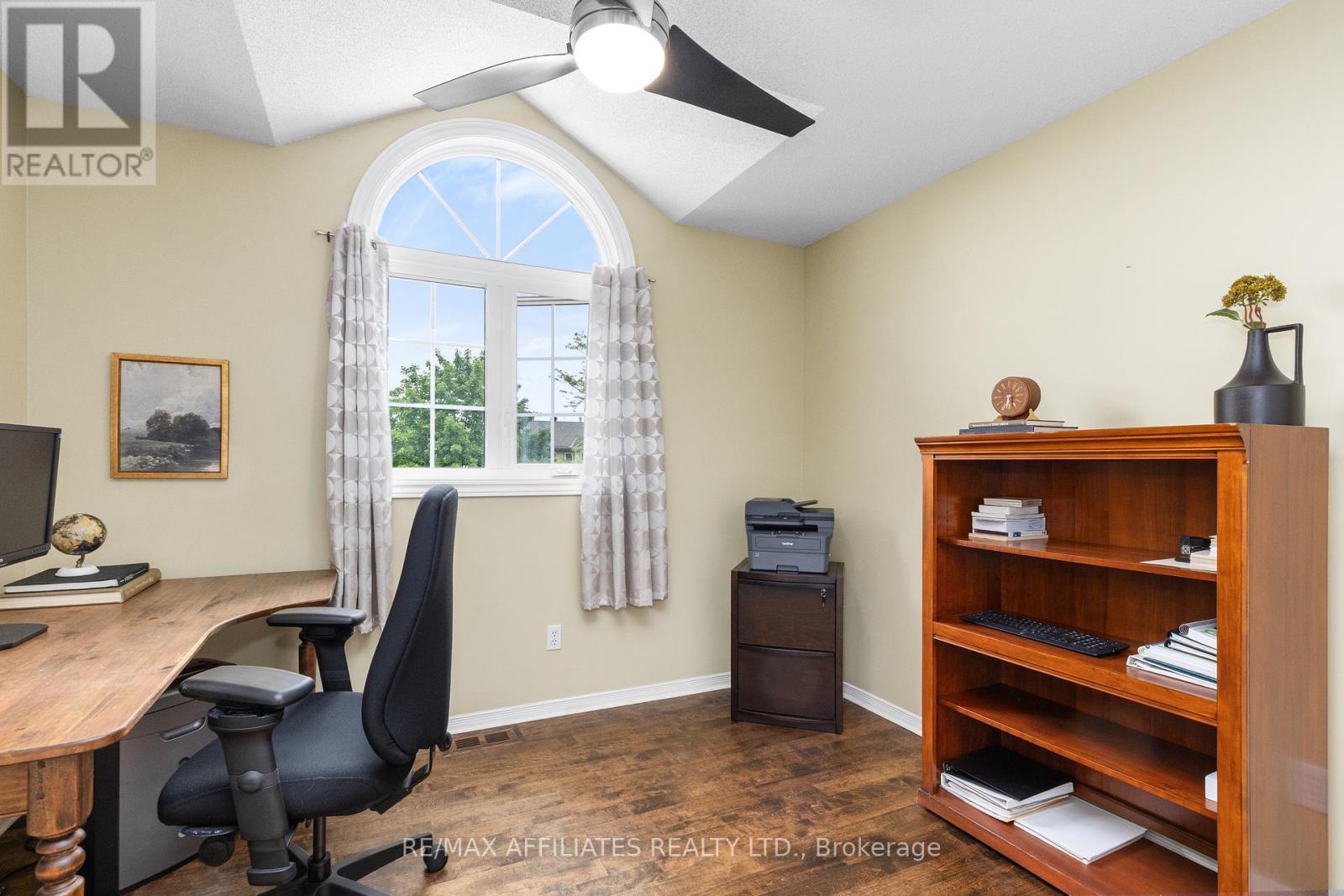80 Meadowcroft Crescent, Ottawa, Ontario  K1J 1H2 - Photo 28 - X12188100