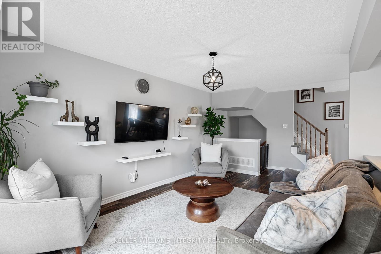 118 Pennant Avenue, Ottawa, Ontario  K2J 5W6 - Photo 10 - X12188107