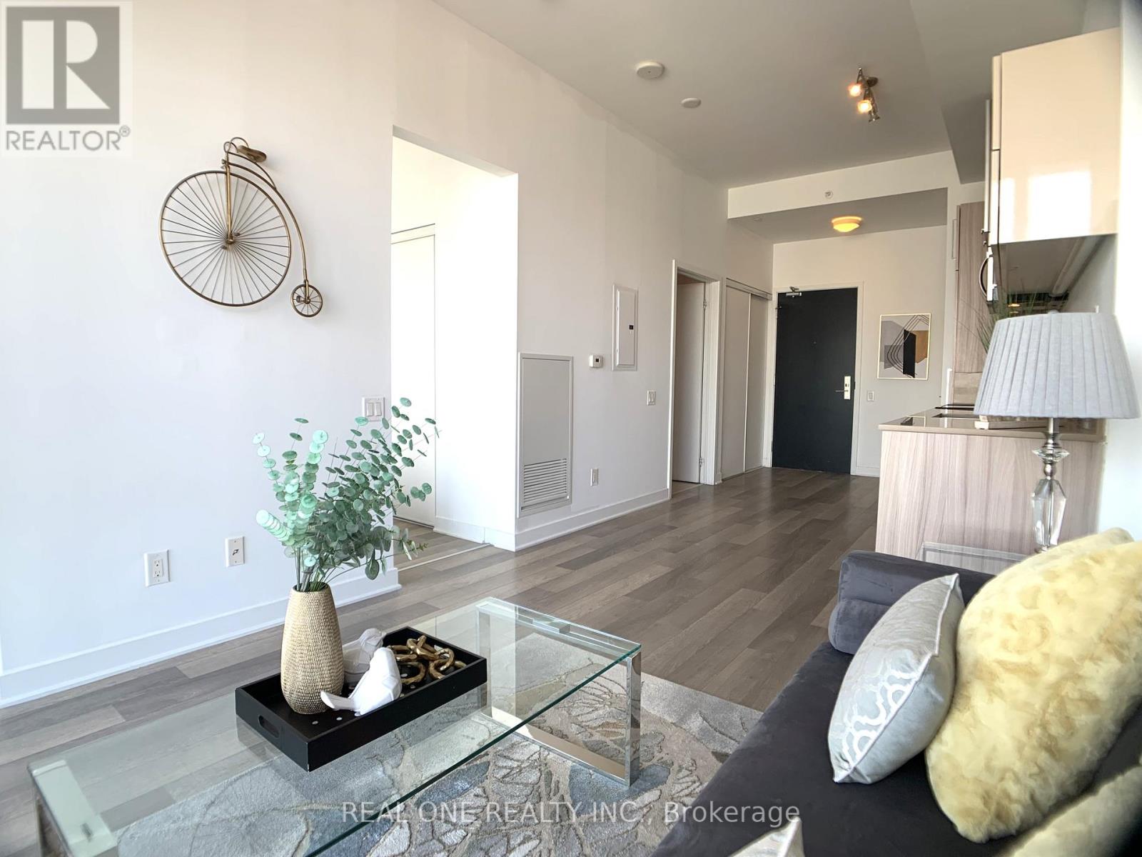 2306 - 290 Adelaide Street W, Toronto, Ontario  M5V 1P6 - Photo 10 - C12188043
