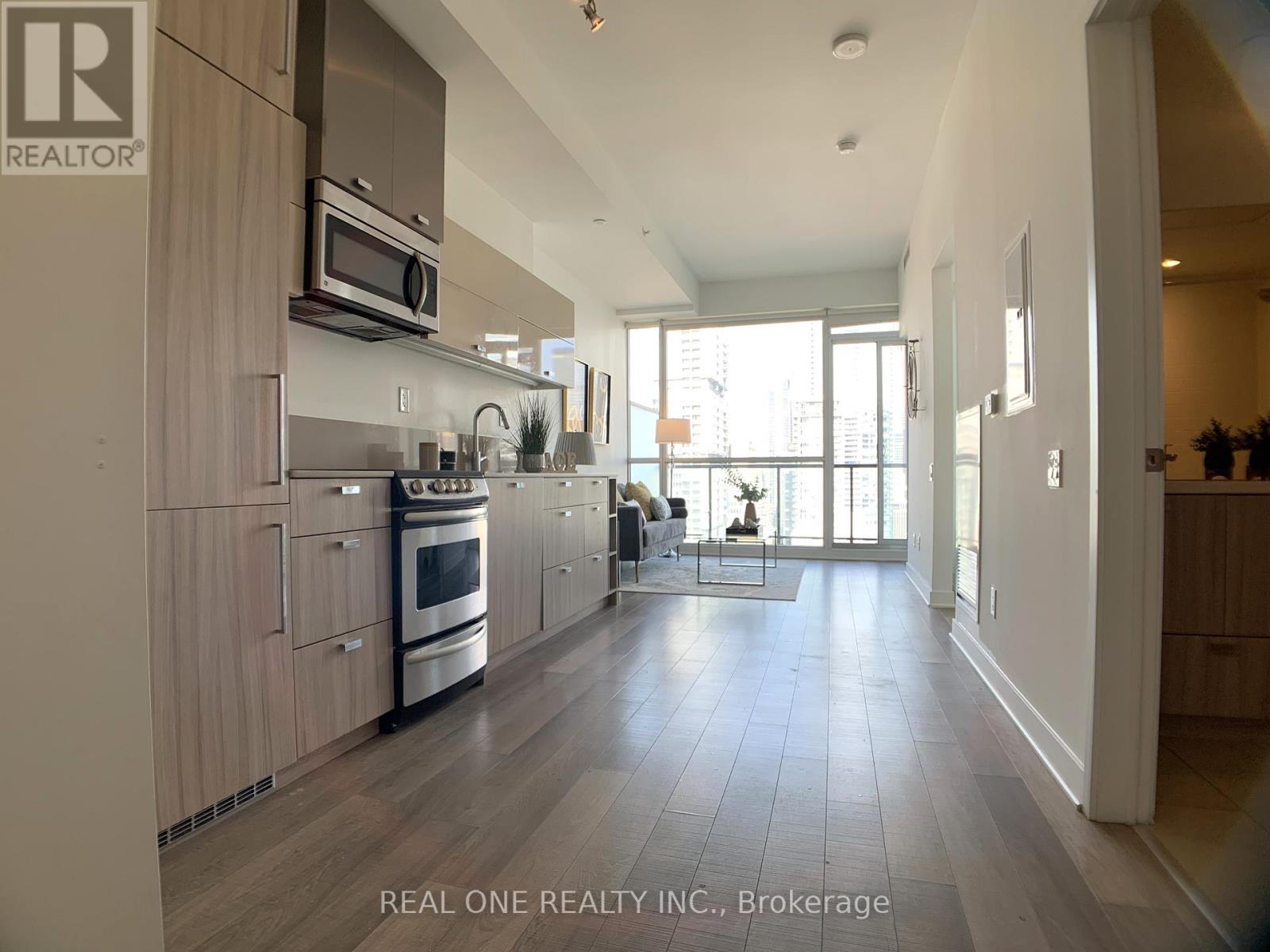 2306 - 290 Adelaide Street W, Toronto, Ontario  M5V 1P6 - Photo 3 - C12188043