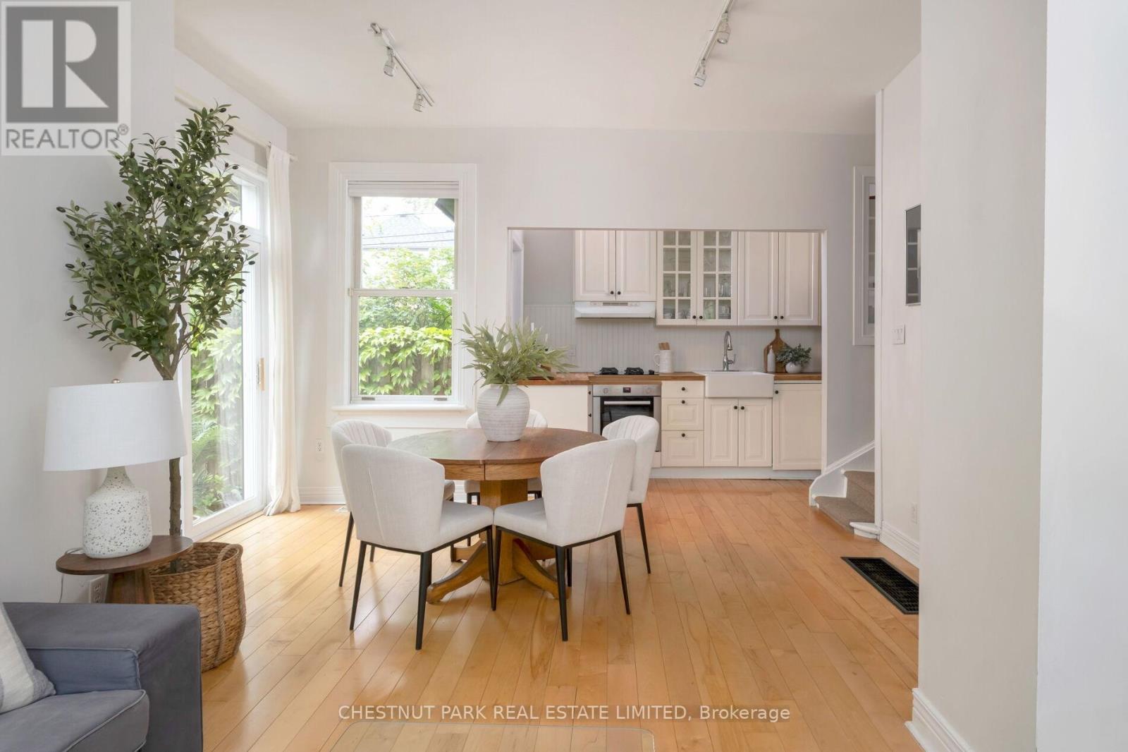 436 Sumach Street, Toronto, Ontario  M4X 1V7 - Photo 10 - C12188087