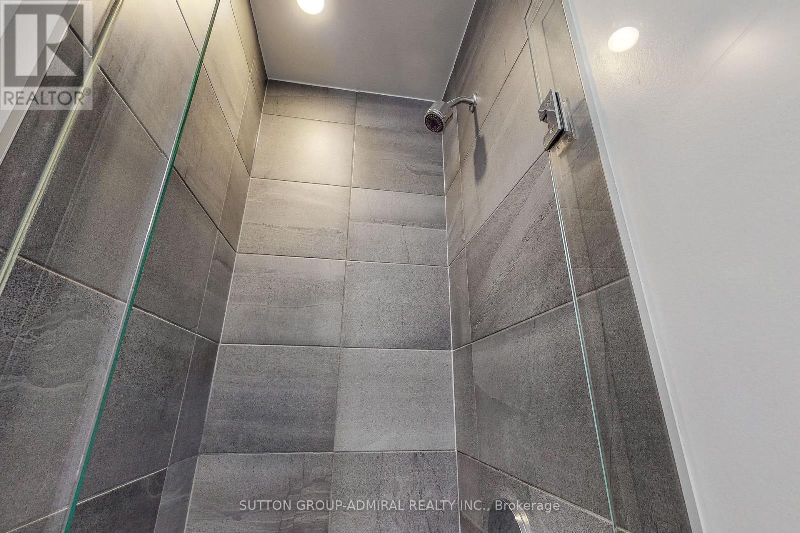 1101 - 56 Forest Manor Road, Toronto, Ontario  M2J 0E5 - Photo 9 - C12188095