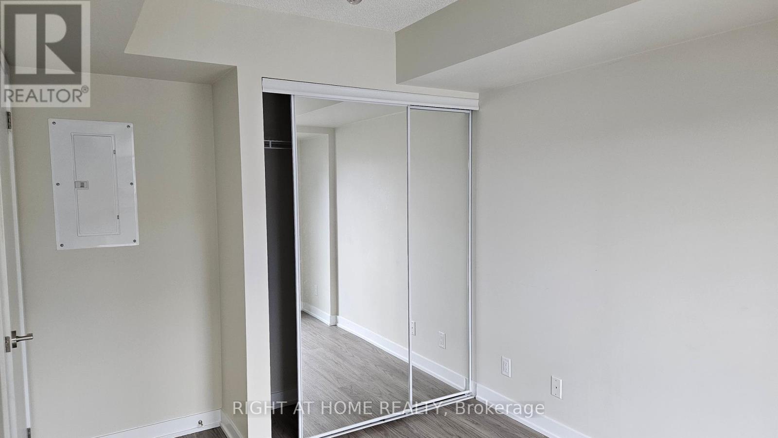 507 - 38 Monte Kwinter Court, Toronto, Ontario  M3H 0E2 - Photo 7 - C12188110