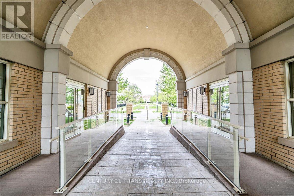 327 - 28 Prince Regent Street, Markham, Ontario  L6C 0V5 - Photo 2 - N12188048