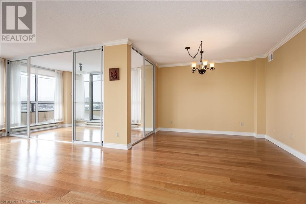 2 Lancaster Street E Unit# 504, Kitchener, Ontario  N2H 6S3 - Photo 12 - 40695637