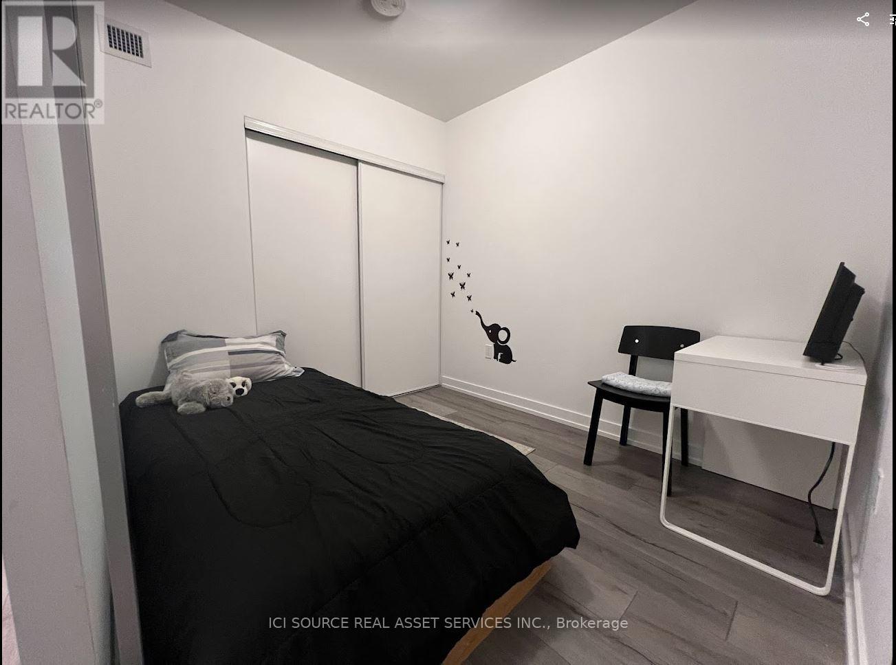 604 - 1195 The Queensway, Toronto, Ontario  M8Z 0H1 - Photo 5 - W12188120