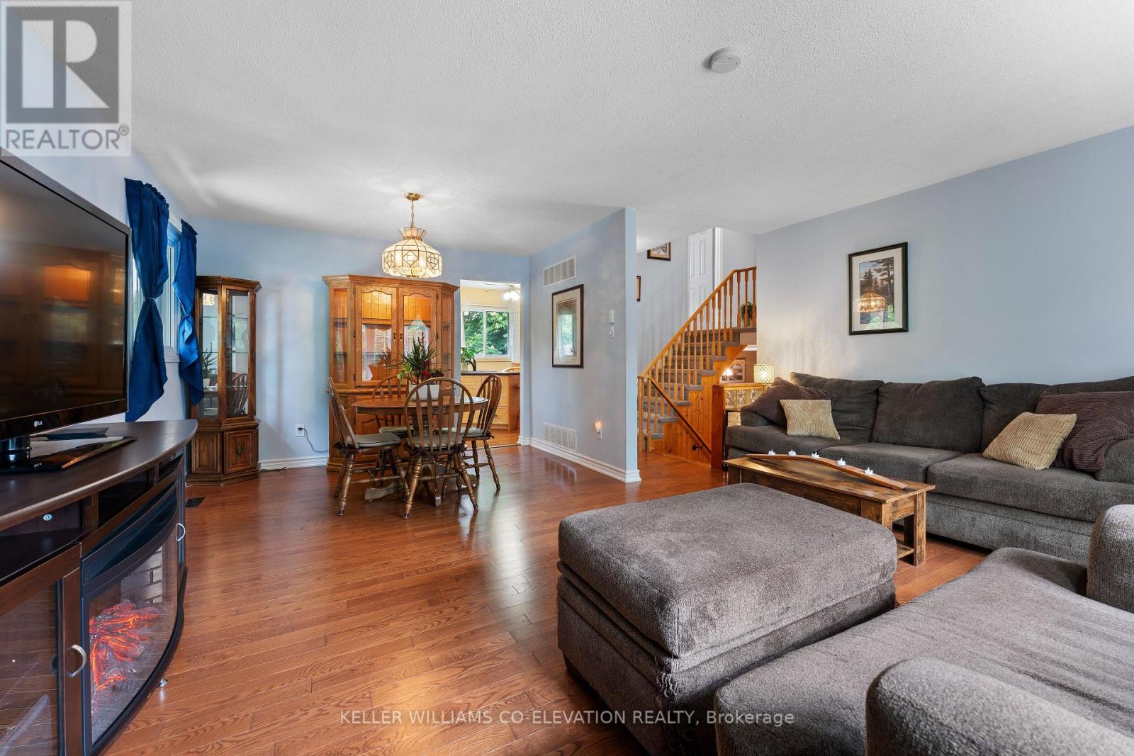 2 Marc Court, Brampton, Ontario  L6Y 2E5 - Photo 14 - W12188121