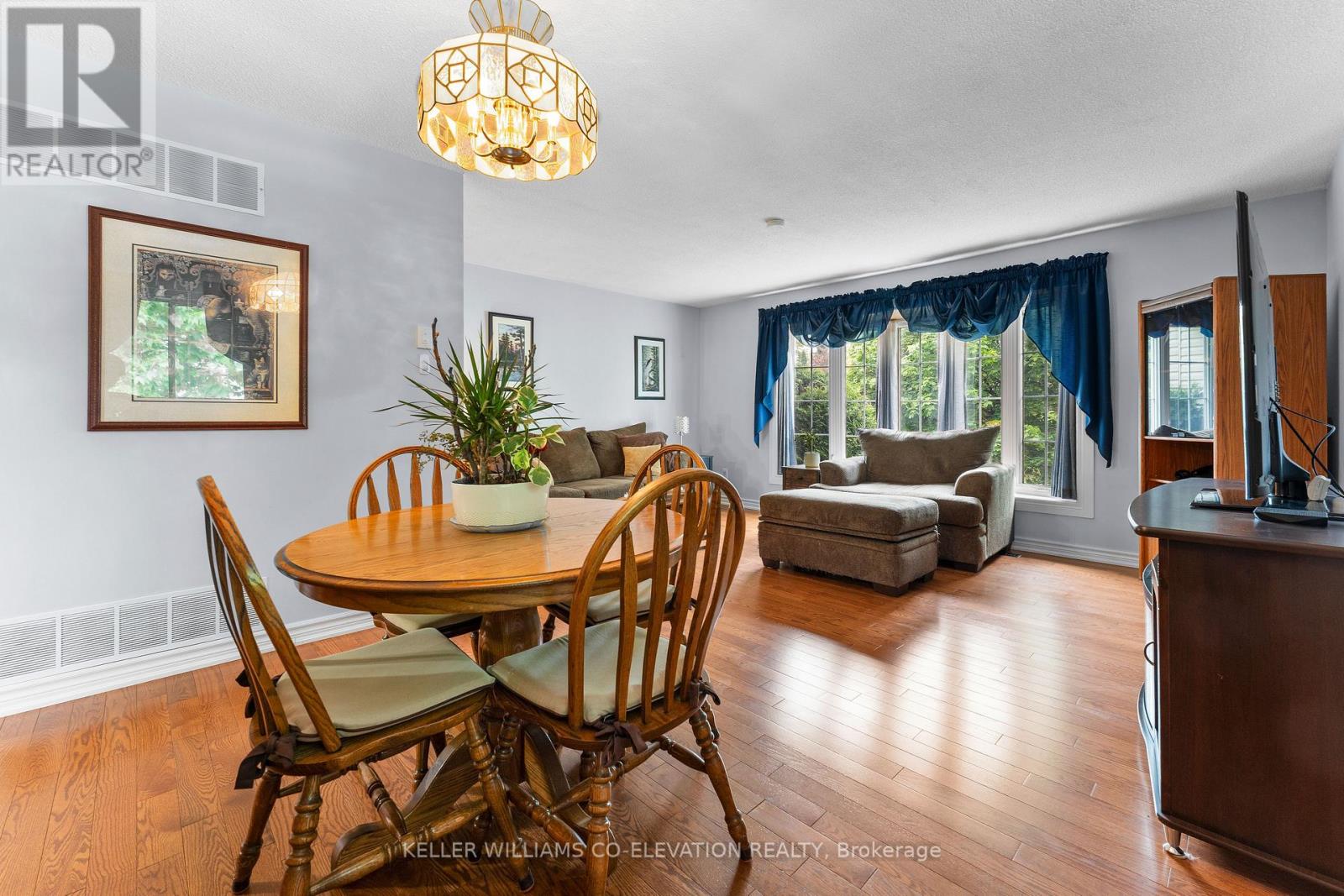 2 Marc Court, Brampton, Ontario  L6Y 2E5 - Photo 16 - W12188121