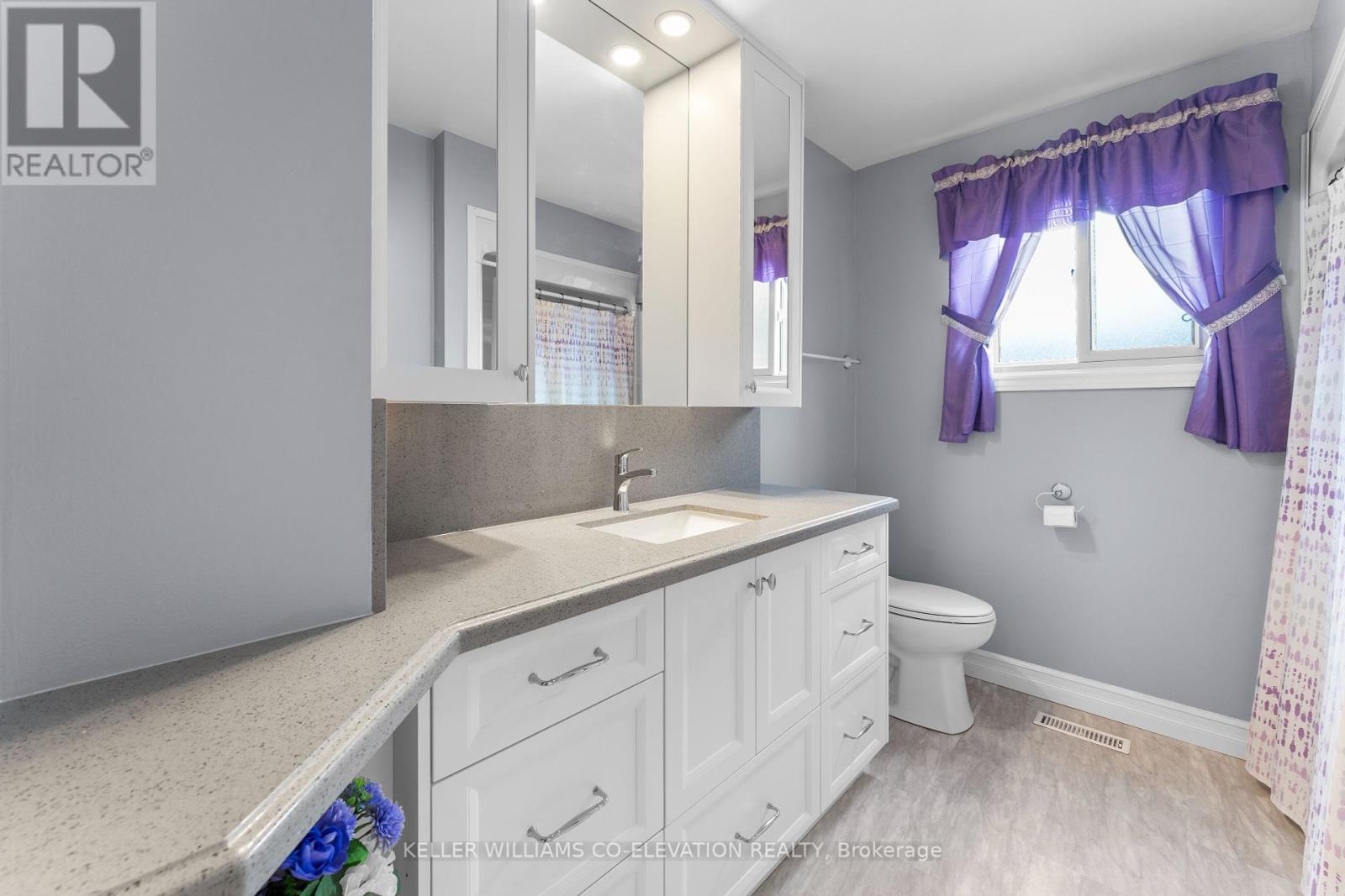 2 Marc Court, Brampton, Ontario  L6Y 2E5 - Photo 22 - W12188121