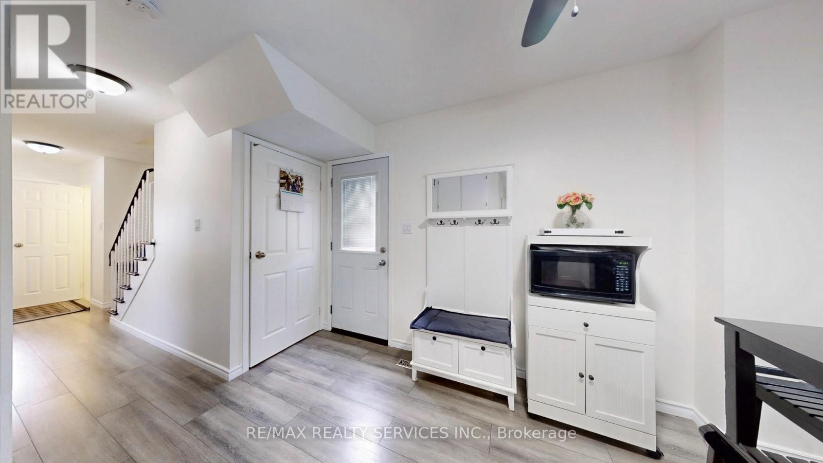 22 Glengrove Court, Brampton, Ontario  L6S 1Z3 - Photo 14 - W12188123