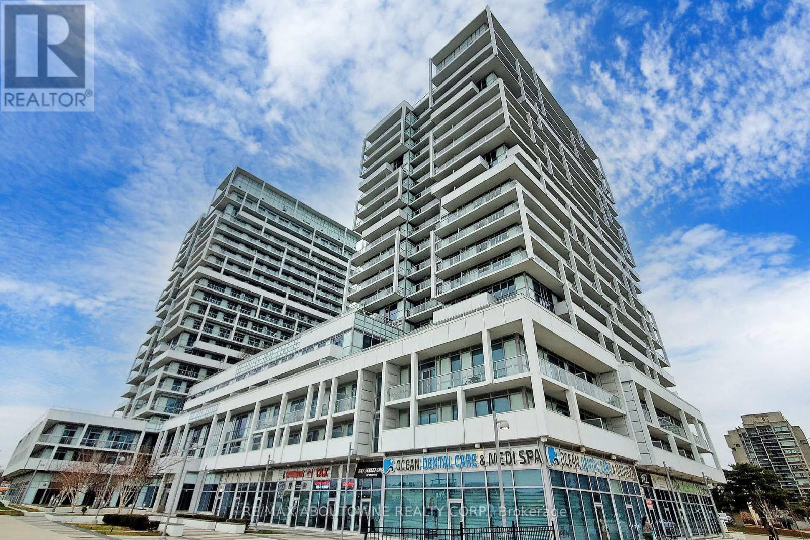 1007 - 55 SPEERS ROAD, Oakville, Ontario