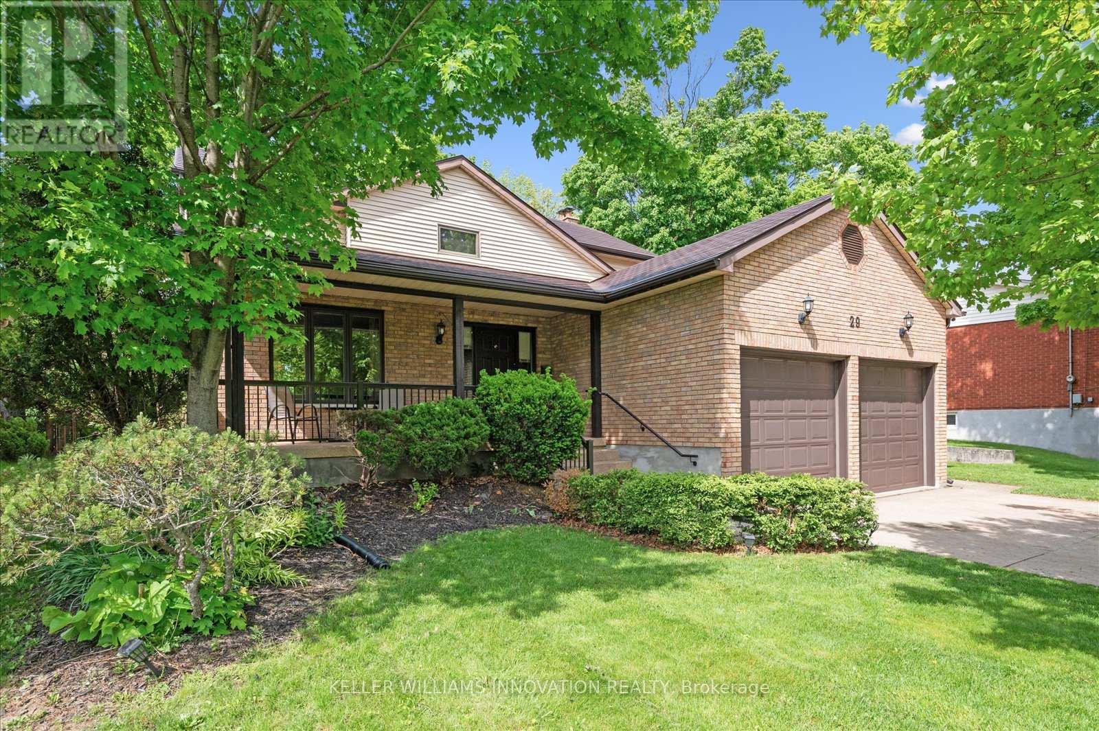 Property at 29 HILLCREST LANE image 2