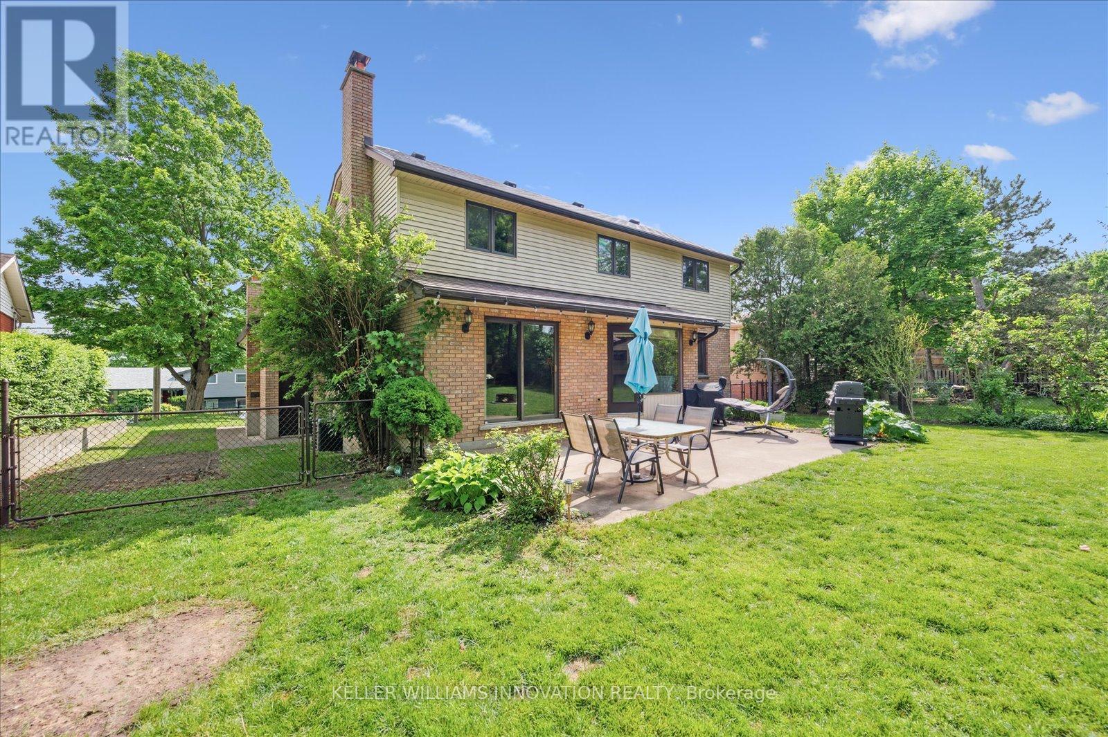 29 Hillcrest Lane, Kitchener, Ontario  N2K 1S9 - Photo 42 - X12188037