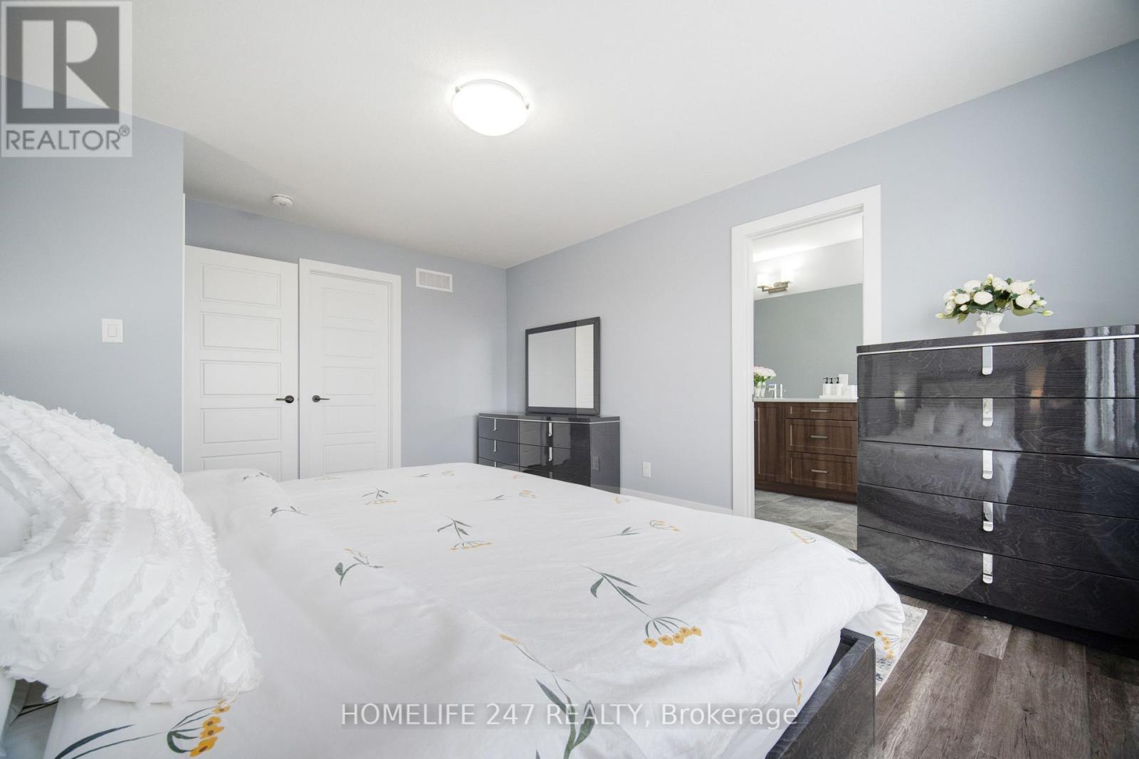 2149 Tokala Trail, London North, Ontario  N6G 0Z7 - Photo 34 - X12188041