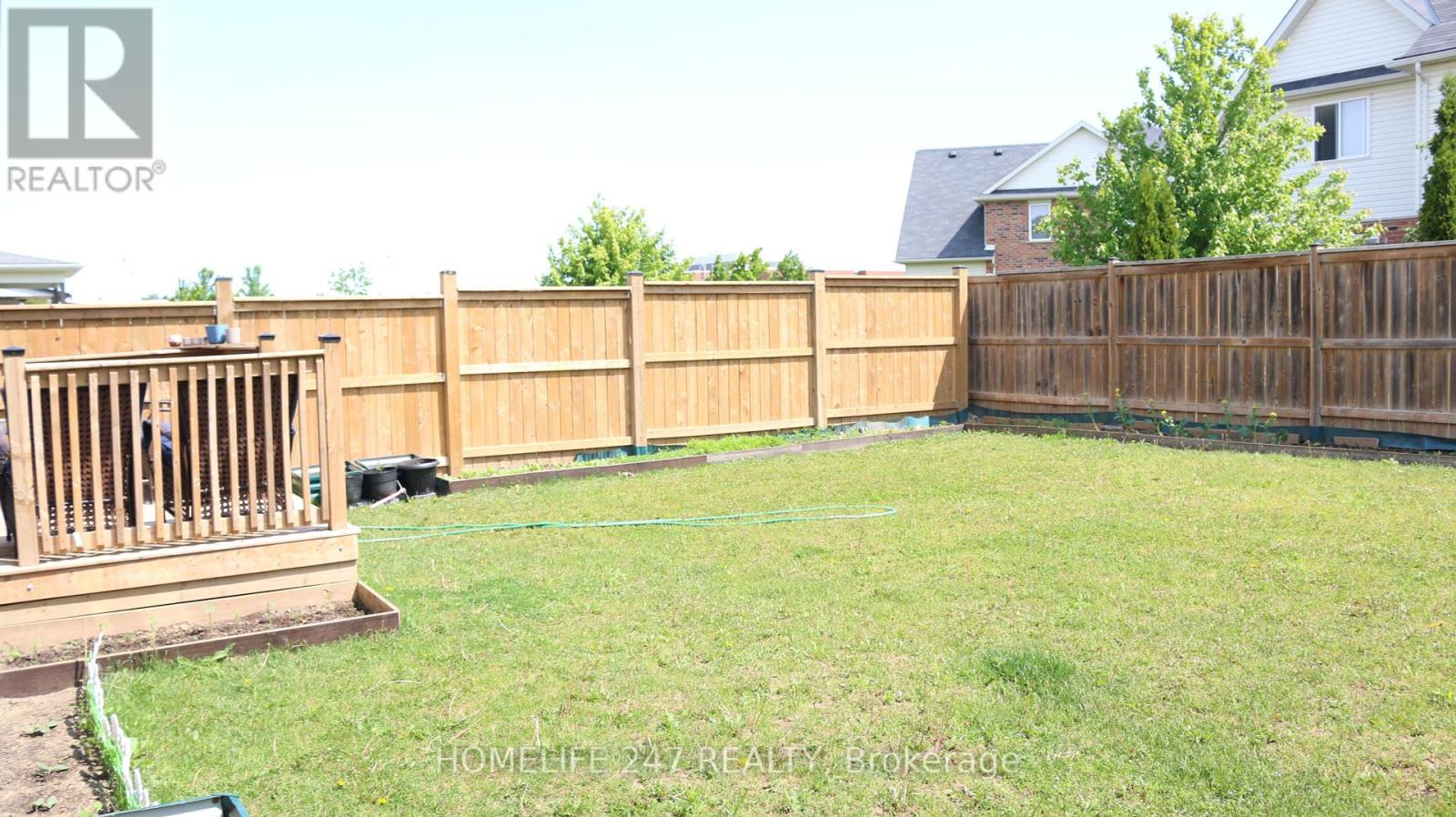 2149 Tokala Trail, London North, Ontario  N6G 0Z7 - Photo 37 - X12188041