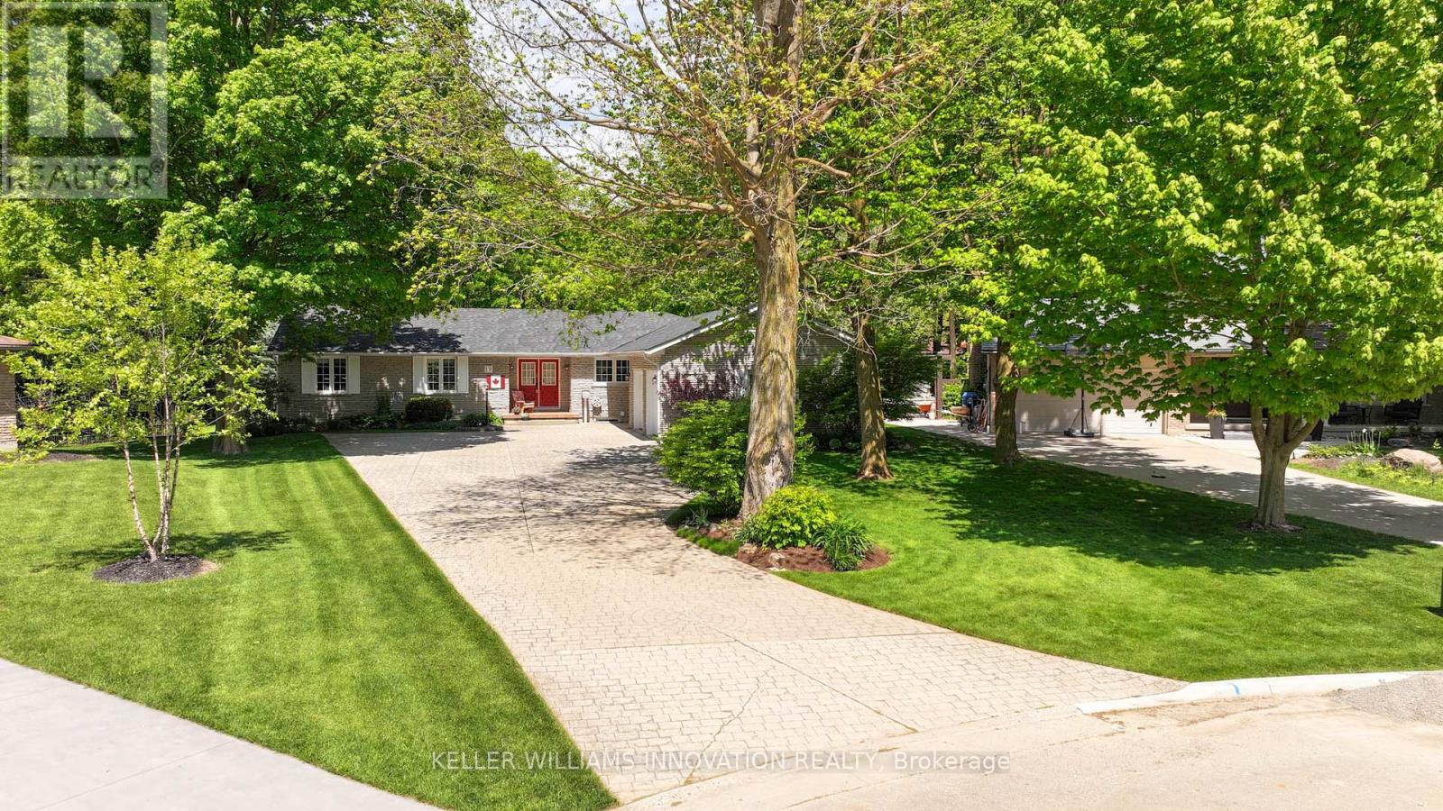 Property at 19 SANDPIPER COURT image 1