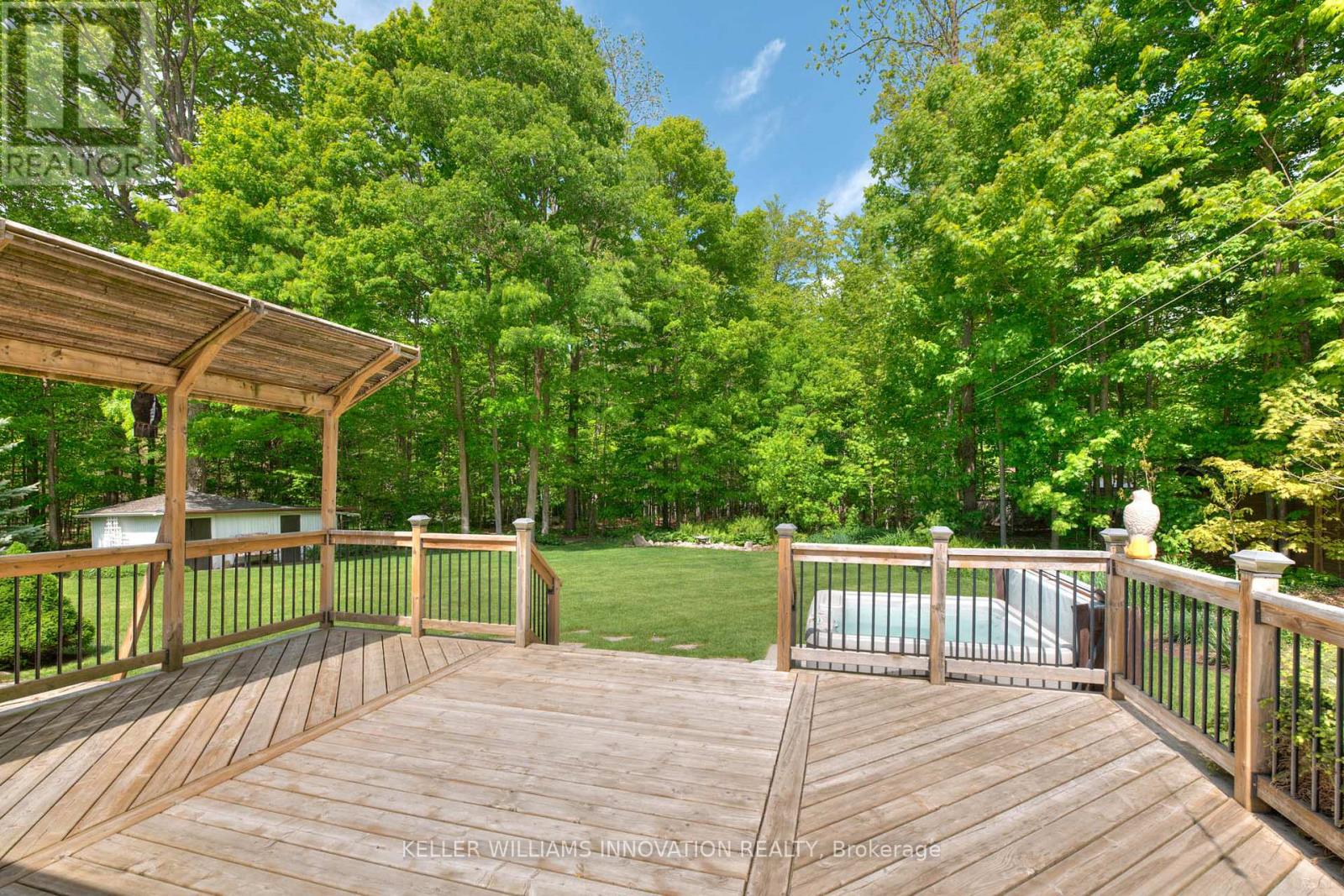 Property at 19 SANDPIPER COURT image 4