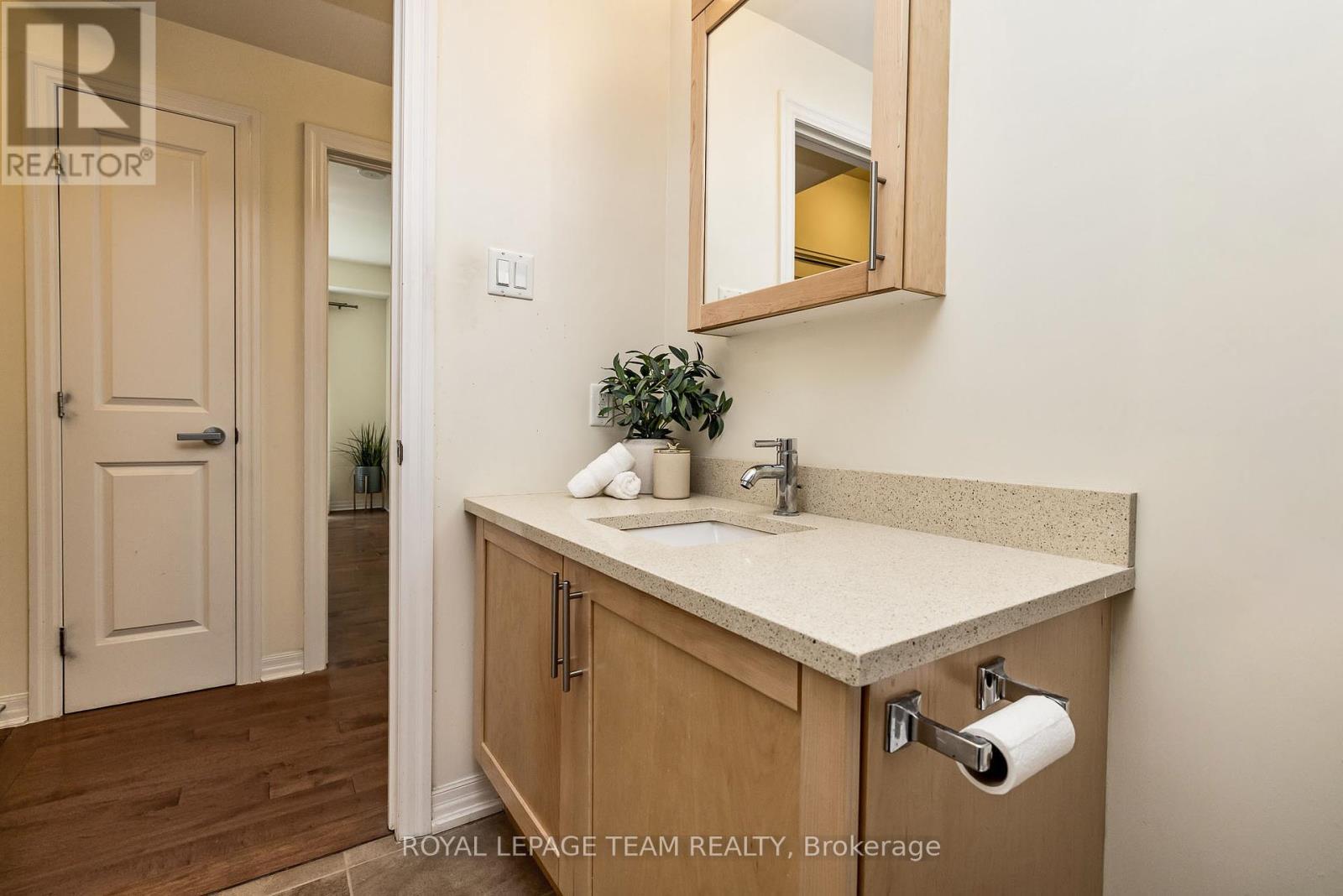 1809 - 242 Rideau Street, Ottawa, Ontario  K1N 0B7 - Photo 21 - X12161903